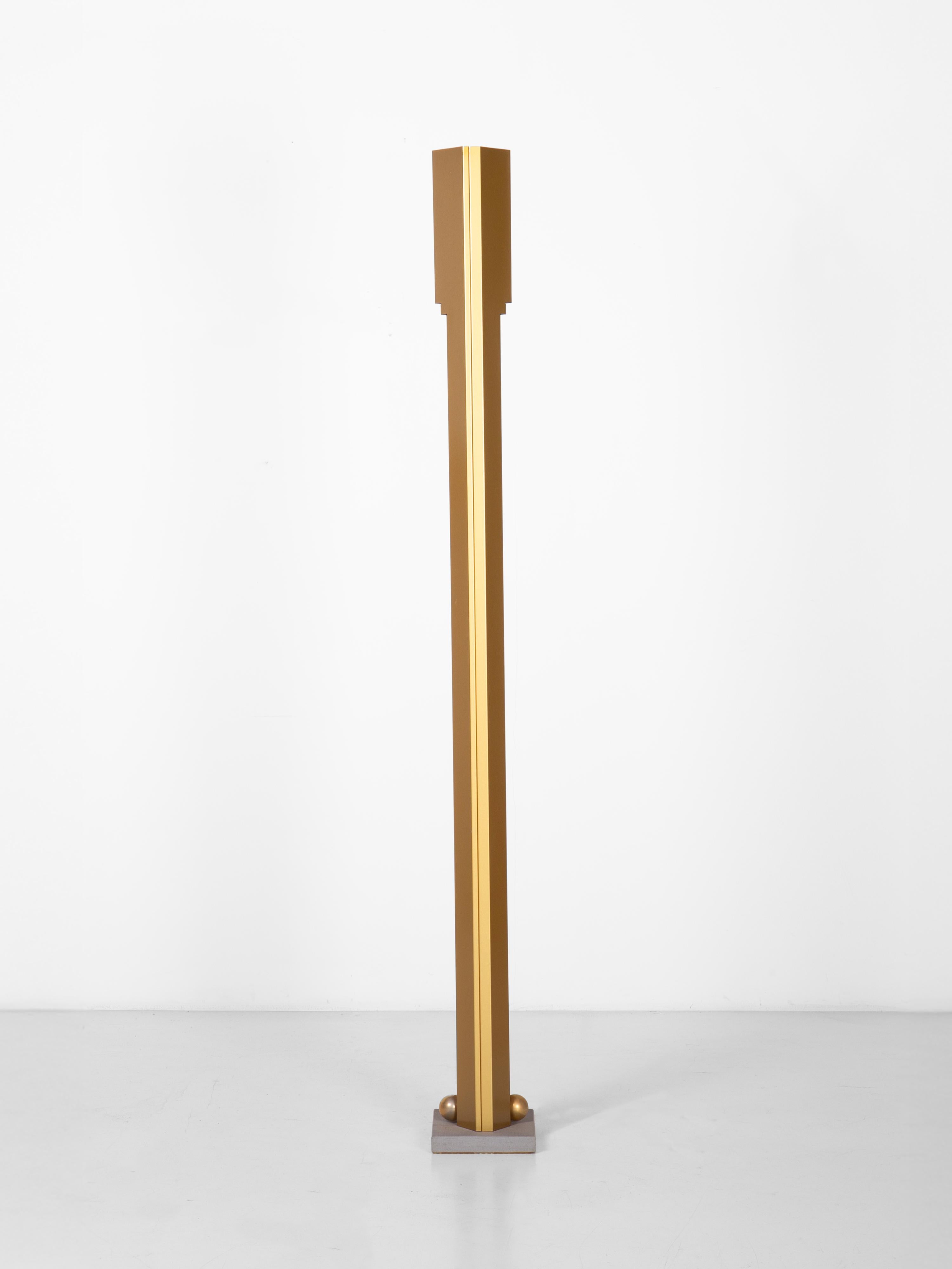 Pareja de lámparas de pie Totem de Kazuhide Takahama para Sirrah, 1982 en Bueno estado para la venta en Ozzano Dell'emilia, IT