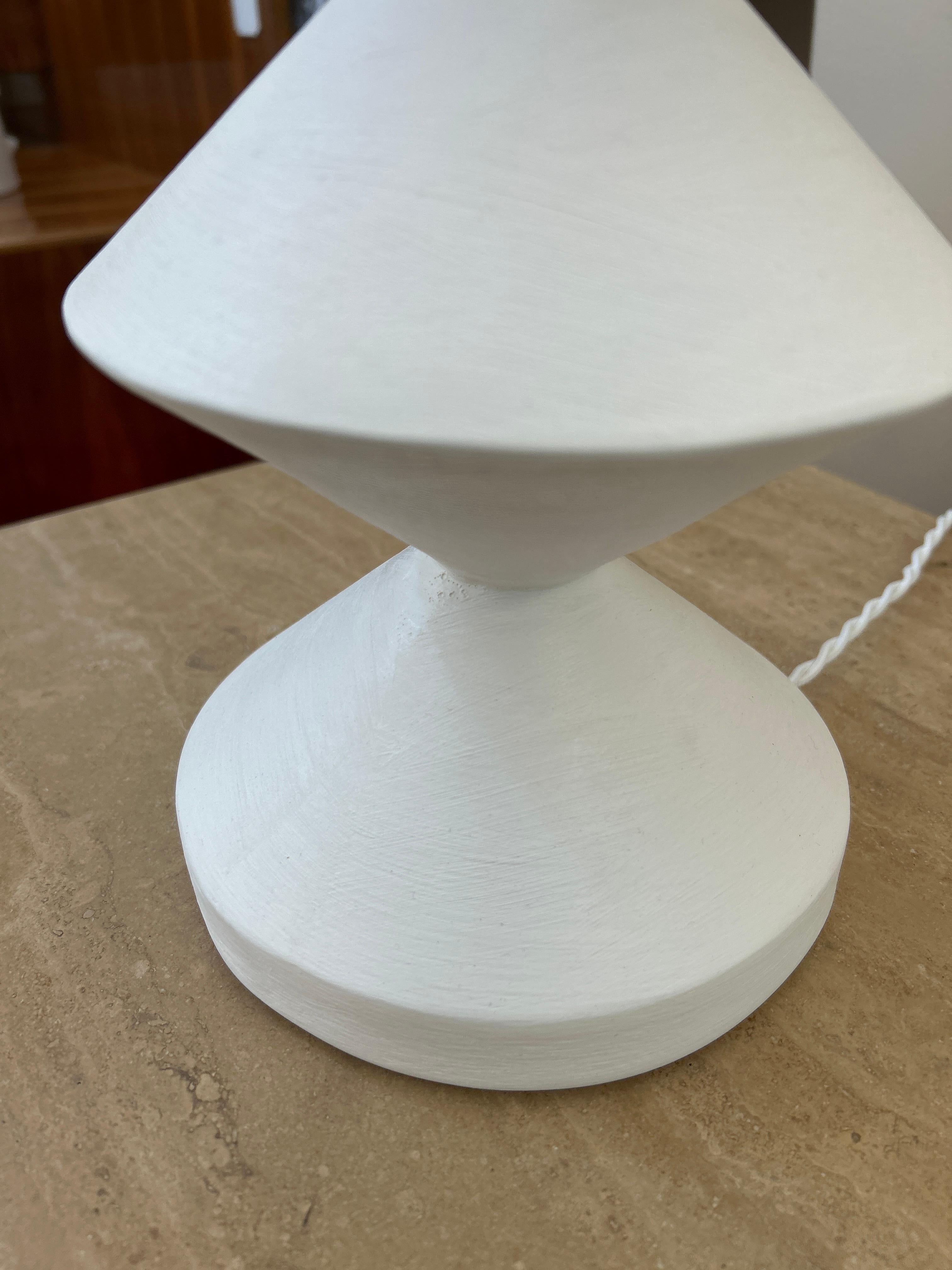 Paire de lampes Totem, plâtre en vente 3