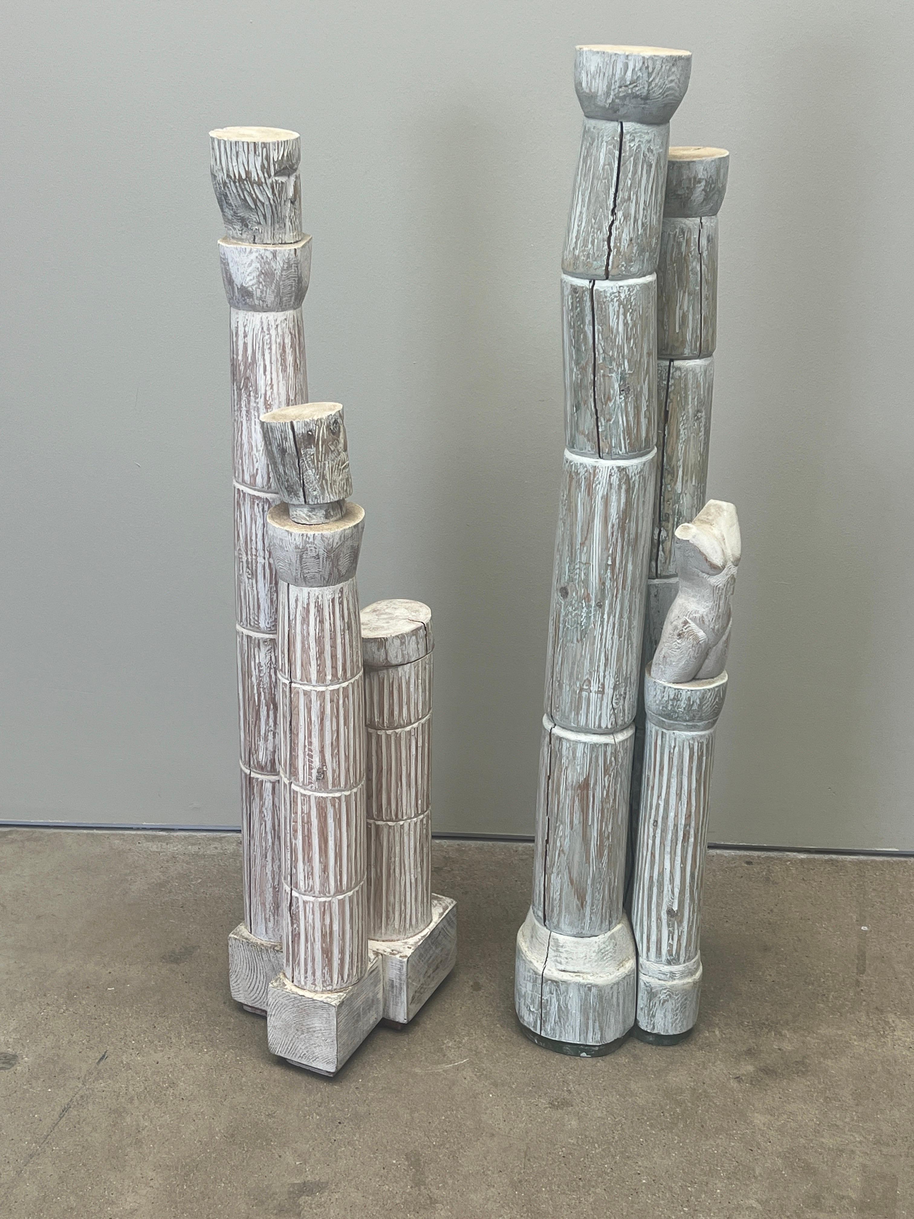Coppia di sculture totem di Meyer R. Wolfe, anni '70 in vendita 12