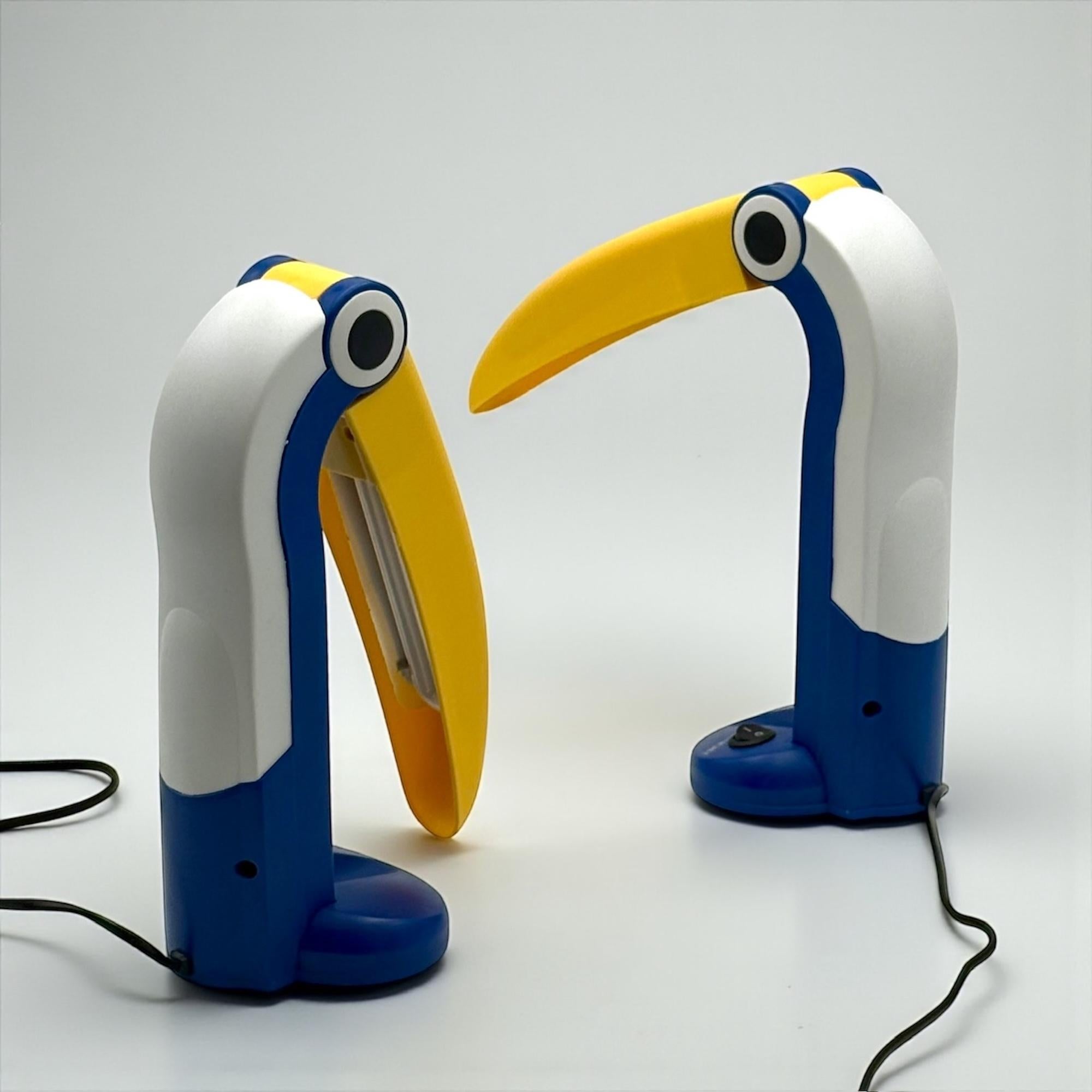 Pair of Toucan Lamps by HT Huang in Blue and Yellow - Collectible Lamps As New For Sale 5