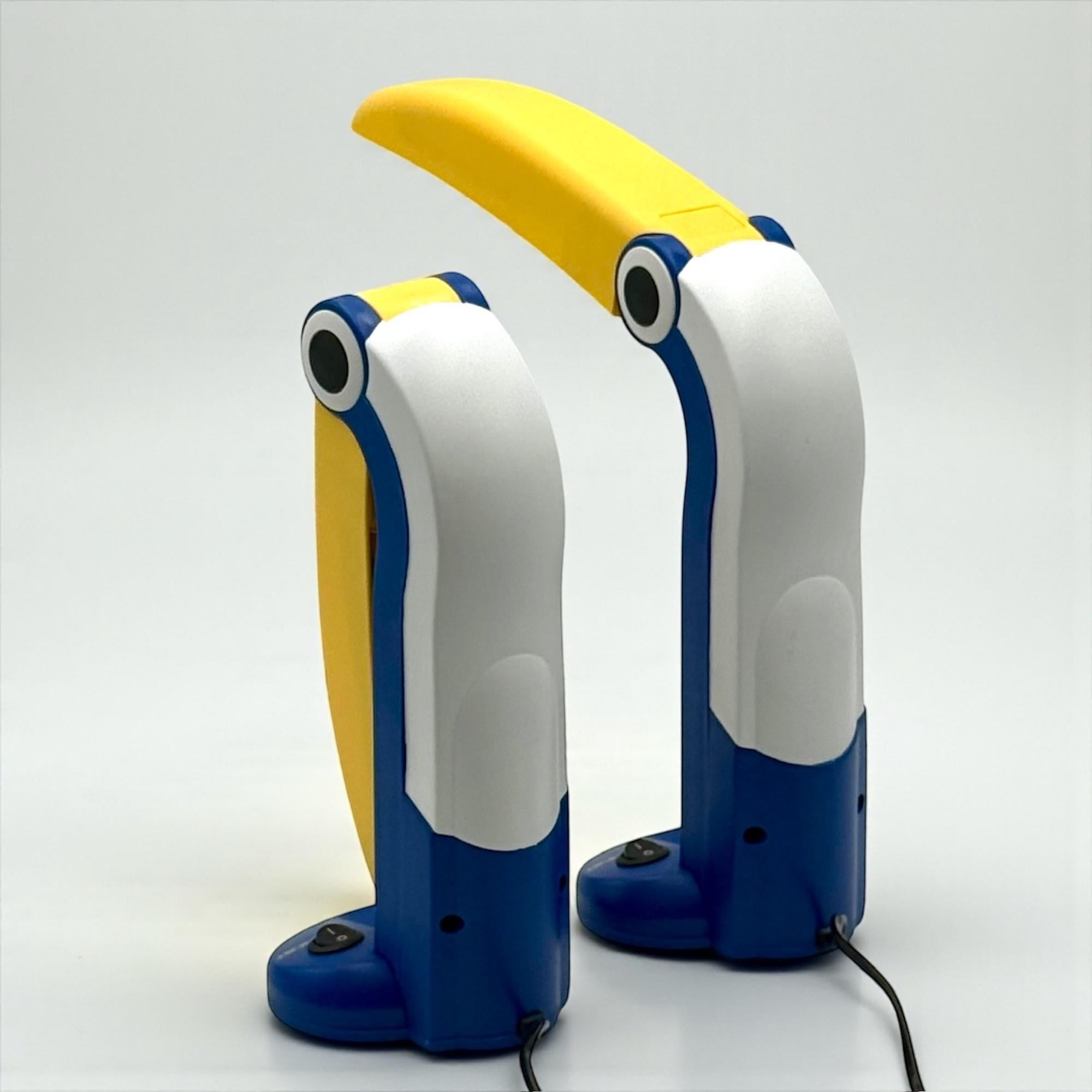 Pair of Toucan Lamps by HT Huang in Blue and Yellow - Collectible Lamps As New For Sale 9