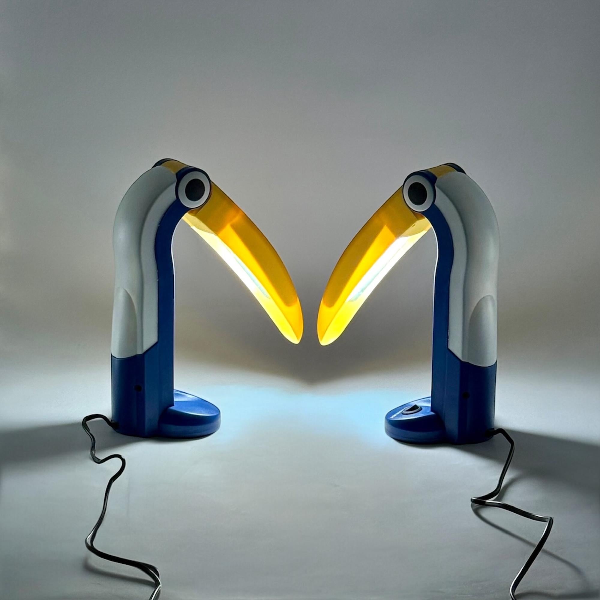 Chinese Pair of Toucan Lamps by HT Huang in Blue and Yellow - Collectible Lamps As New For Sale