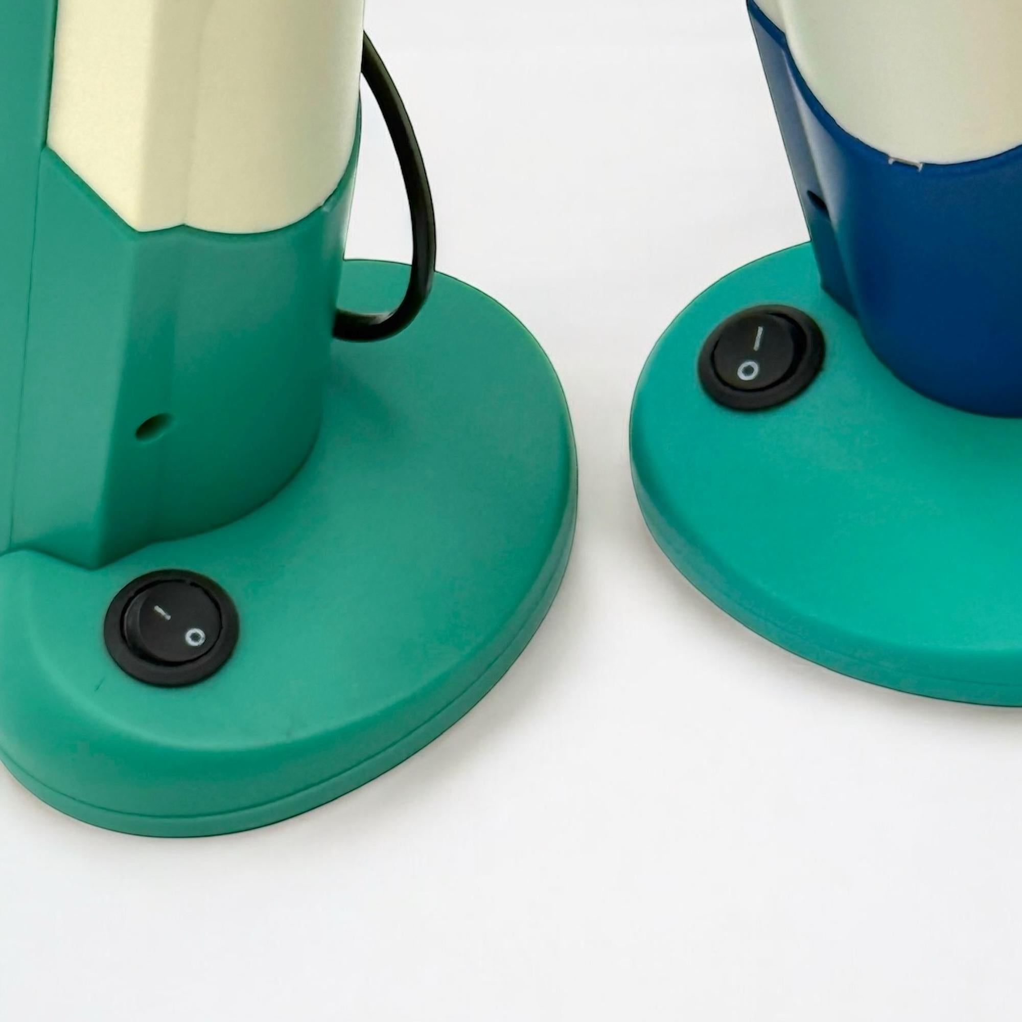 Paire de lampes toucans par HT Huang en jaune et vert - Lampes de collection en vente 4