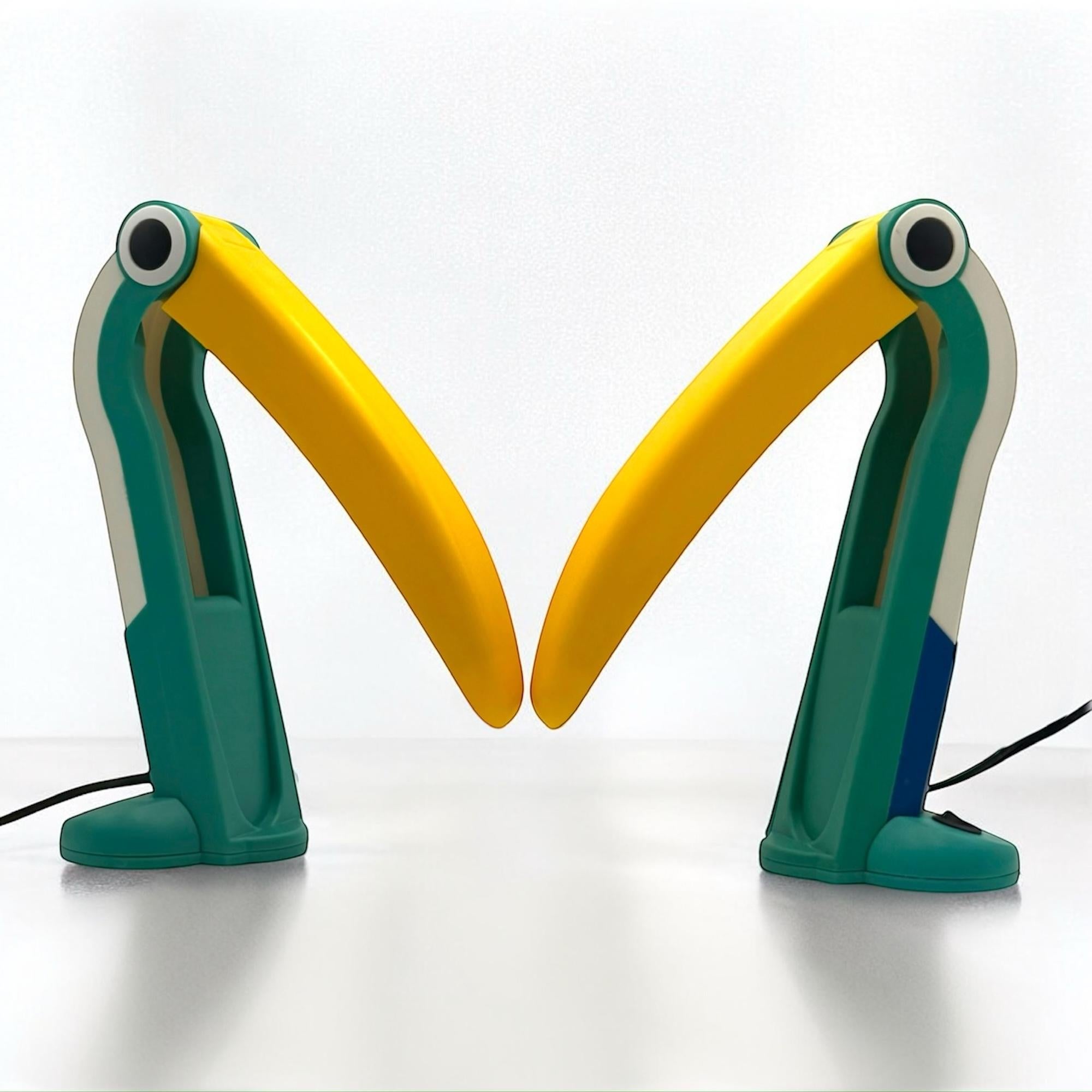 Paire de lampes toucans par HT Huang en jaune et vert - Lampes de collection en vente 2