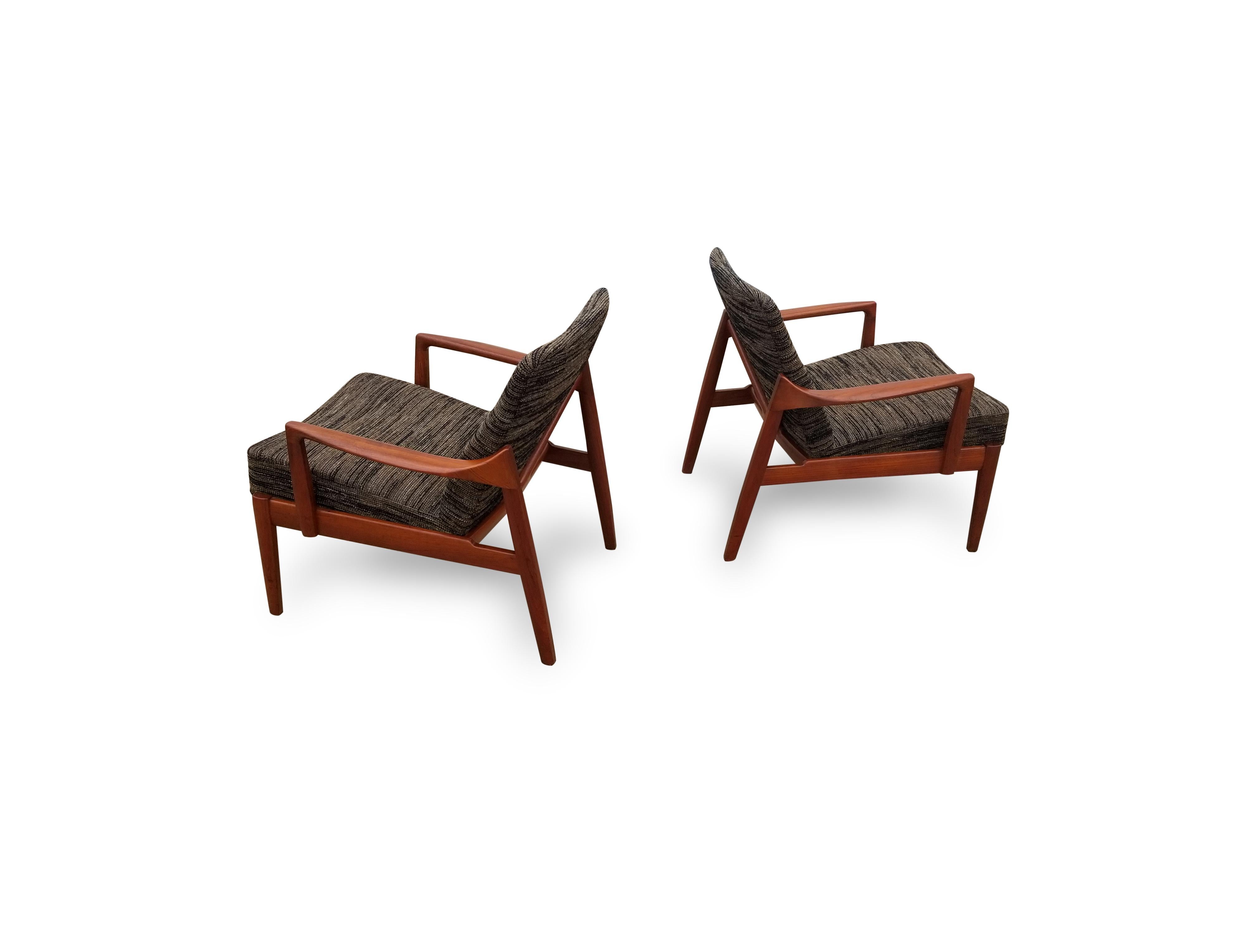 Pair of Tove and Edvard Kindt-Larsen Lounge Chairs For Sale 3