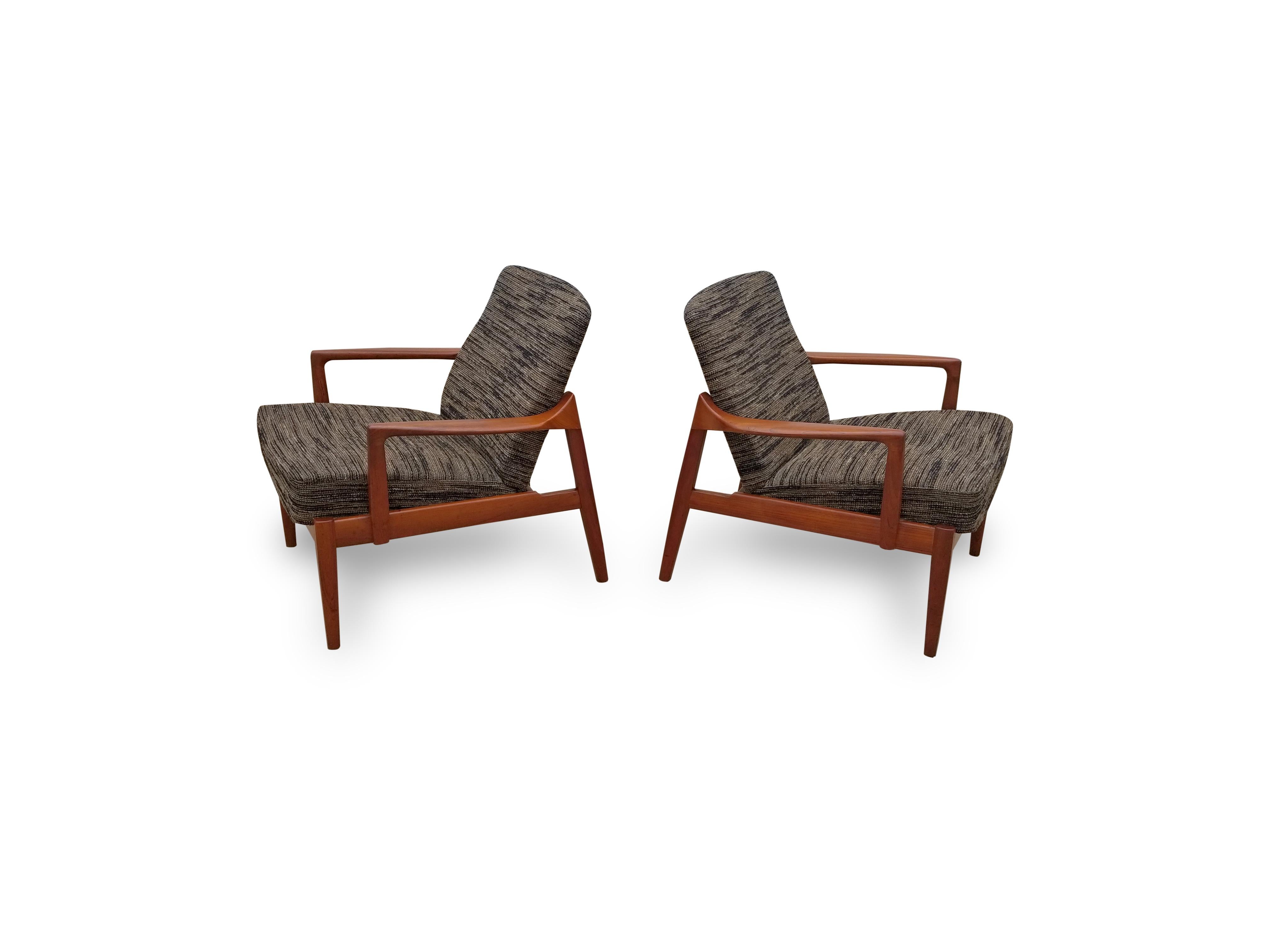 Mid-Century Modern Pair of Tove and Edvard Kindt-Larsen Lounge Chairs For Sale