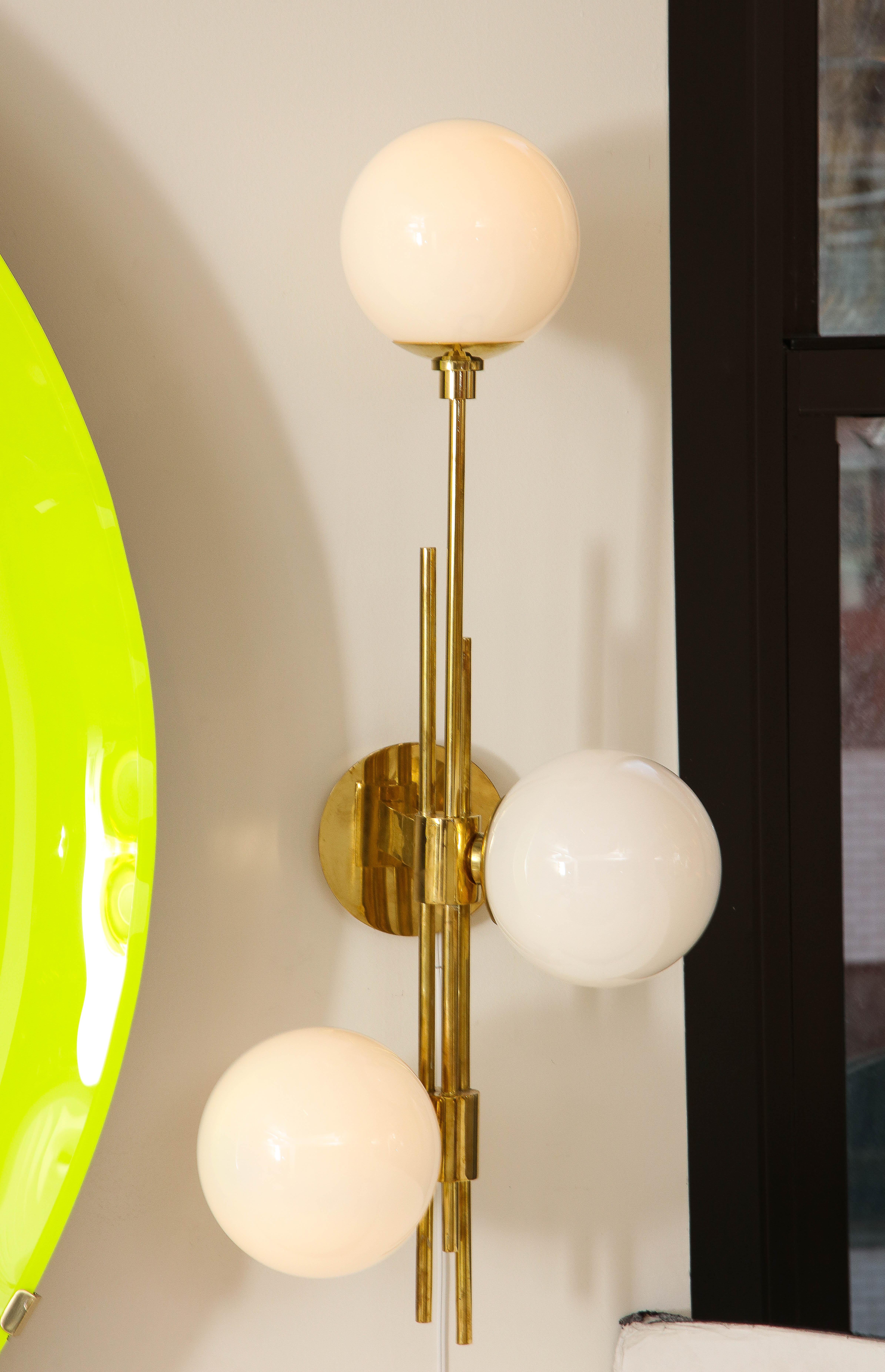 Contemporary Tall Pair of Translucent White Murano Glass Globes and Brass Sconces, Italy 2022 For Sale