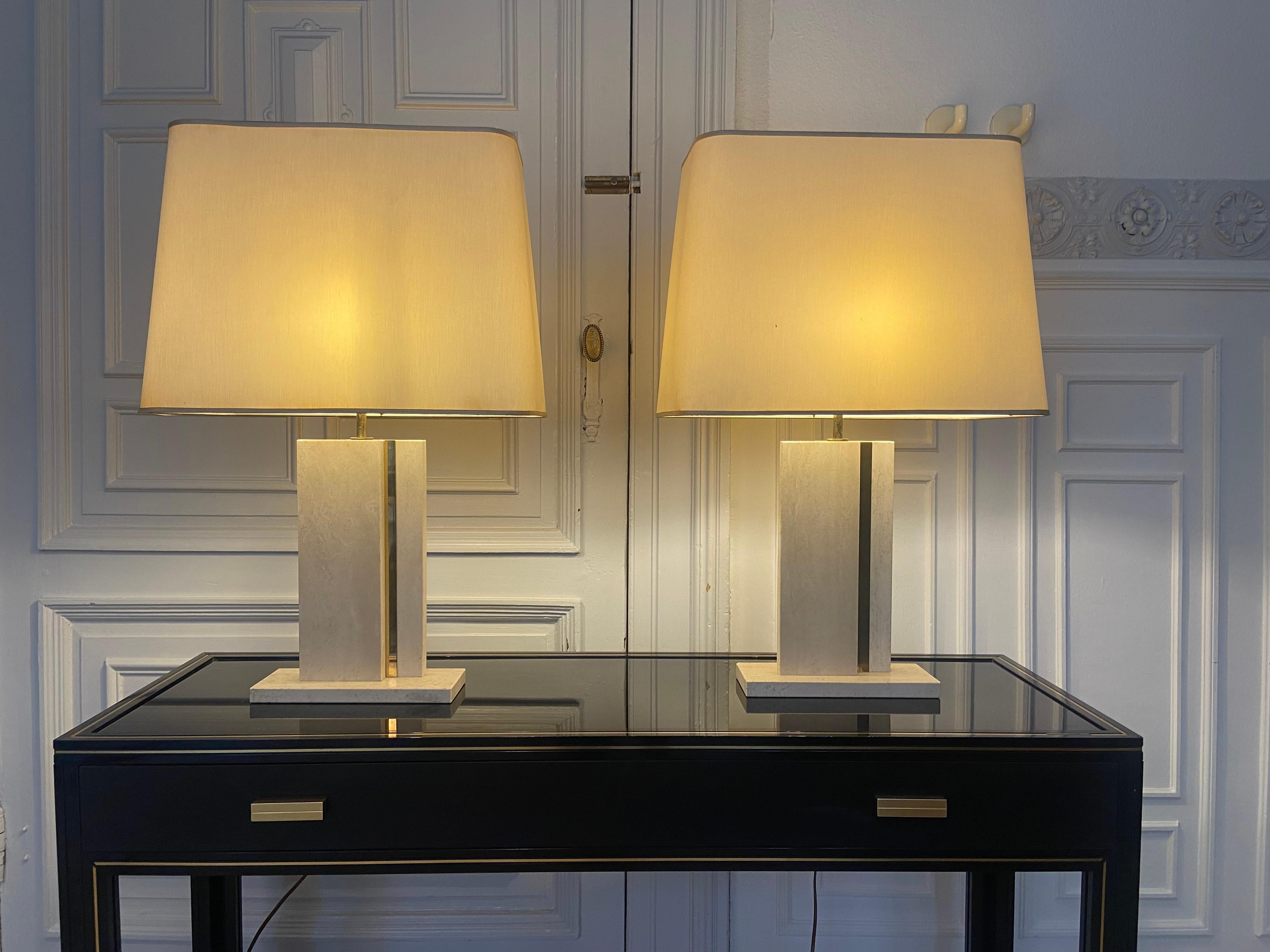 Travertine  Pair of travertine and brass lamps For Sale