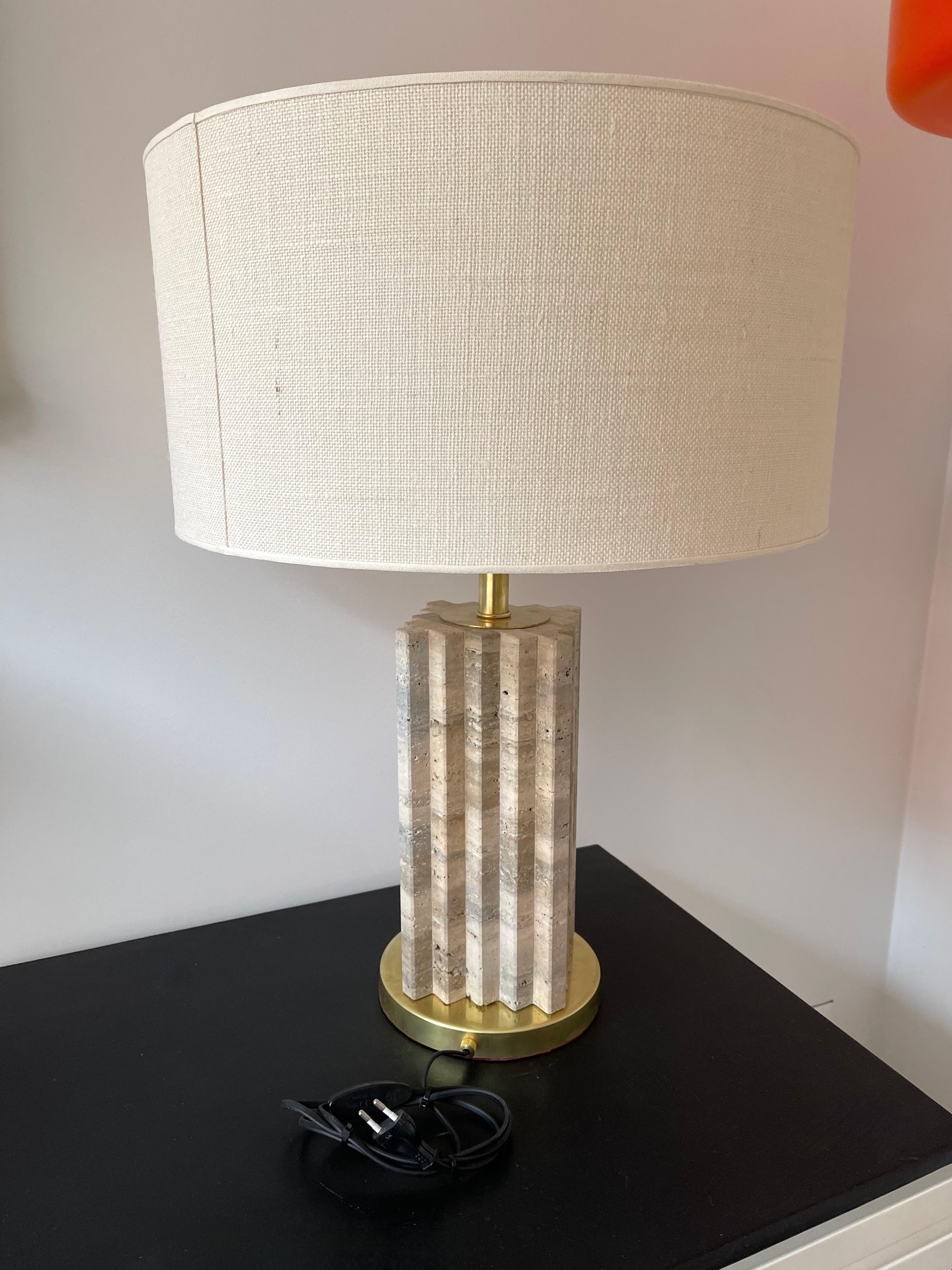 Pair of Travertine and Brass Lamps For Sale 3