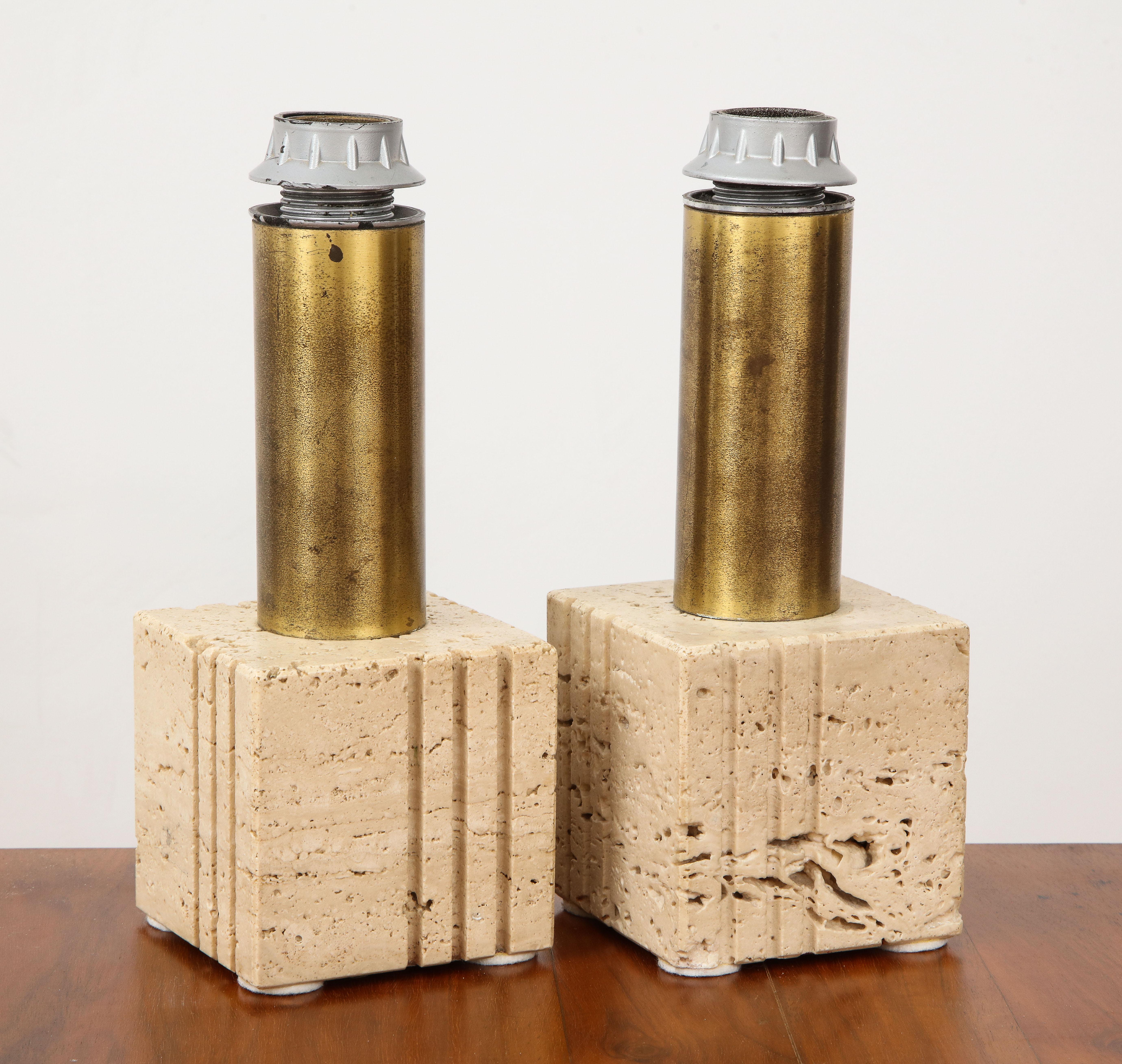 Pair of Travertine and Brass Table Lamps by Fratelli Mannelli, Italian, 1970s 6