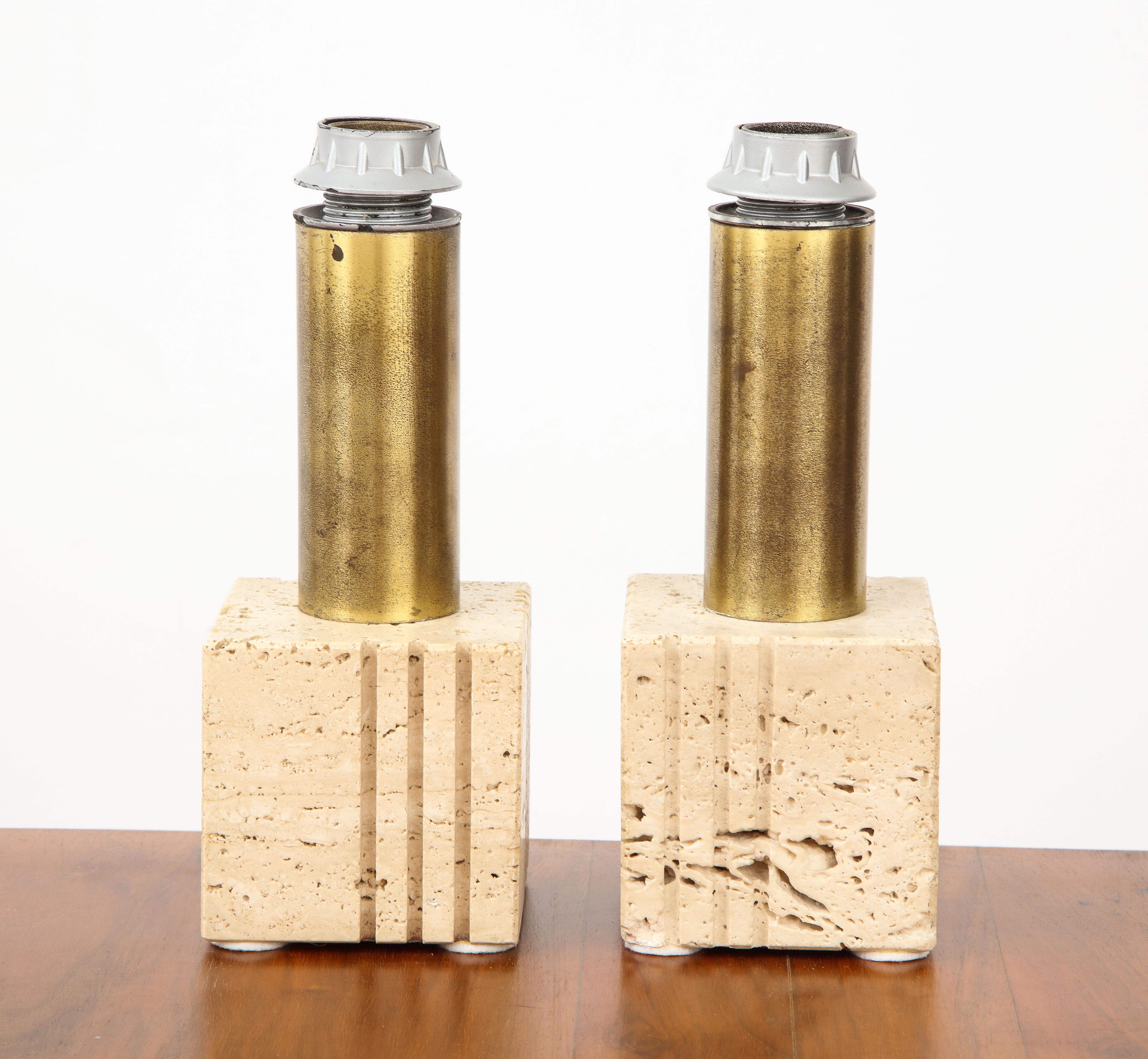 Pair of Travertine and Brass Table Lamps by Fratelli Mannelli, Italian, 1970s 4