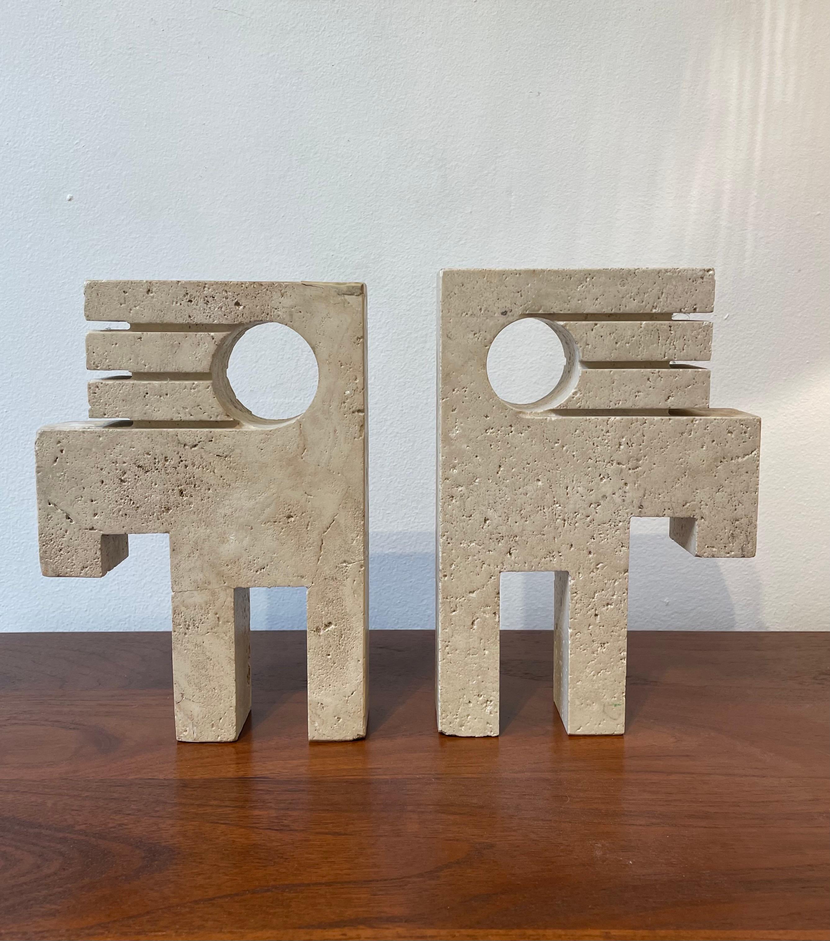 Pair of Travertine Bookends by Fratelli Mannelli, Italy, 1970s.