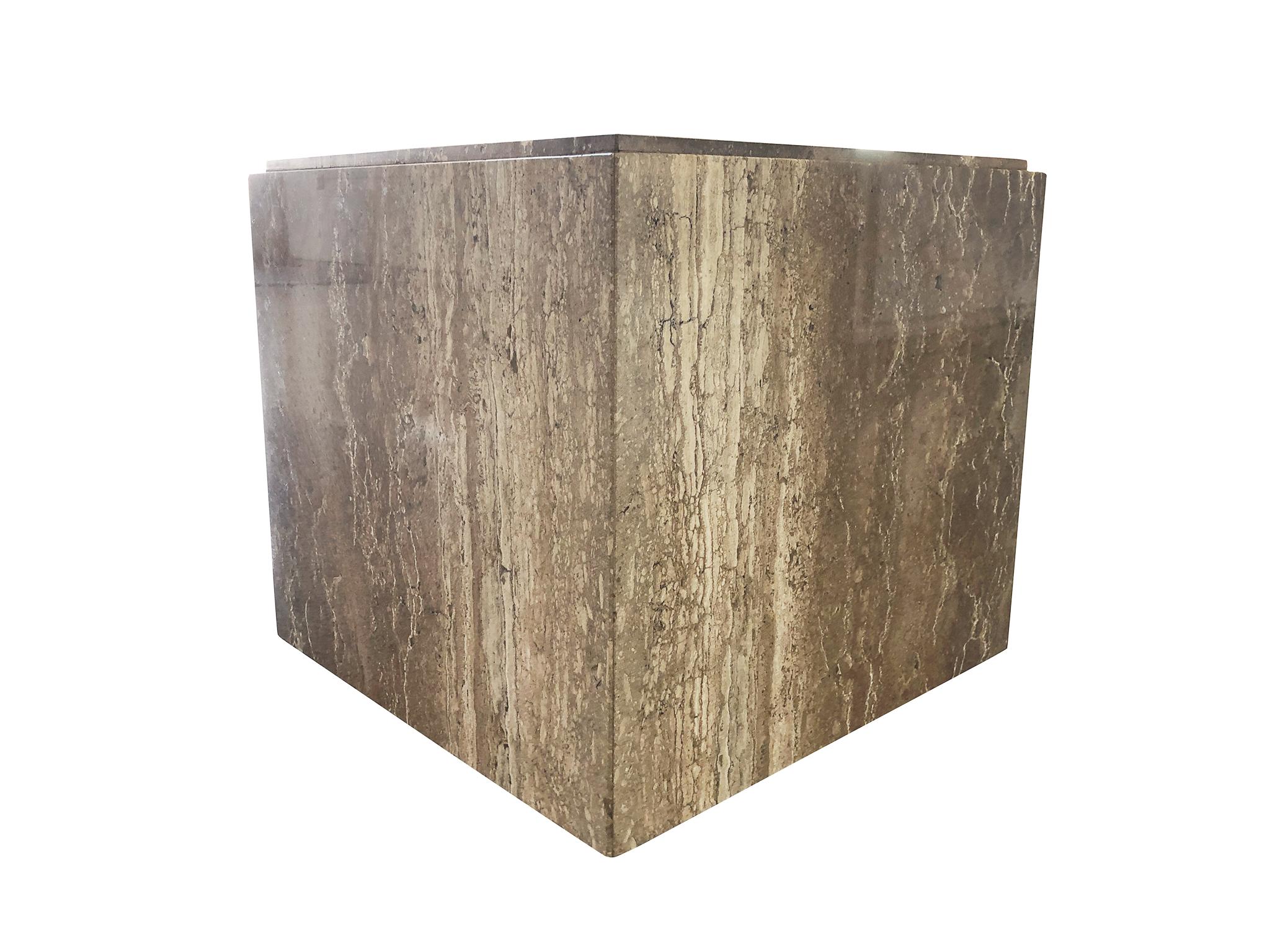 Late 20th Century Pair of Travertine Cube Side Tables in the Style of Willy Rizzo