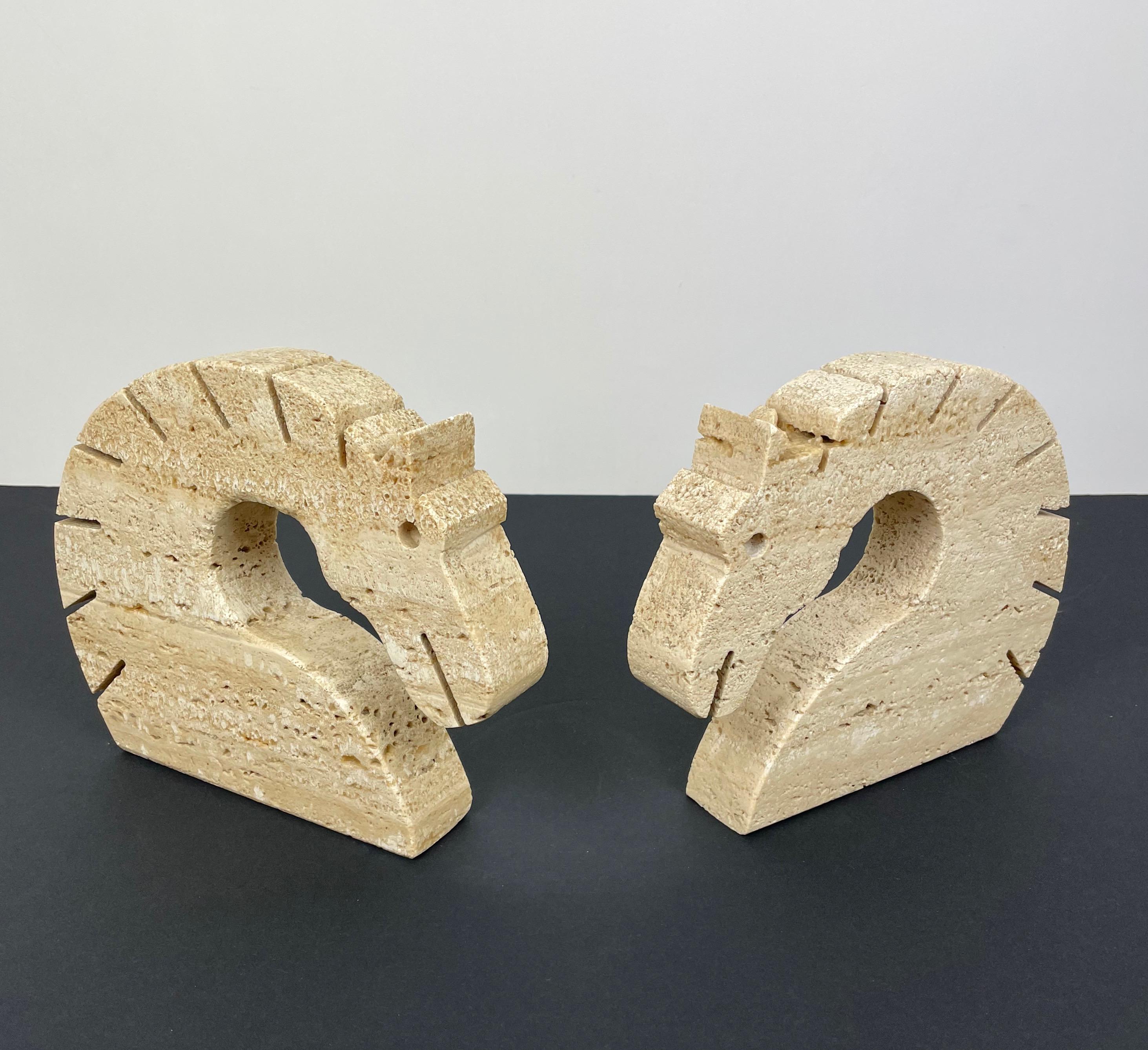 Mid-Century Modern Pair of Travertine Horse Bookends Letter Holder by Fratelli Mannelli Italy 1970s For Sale