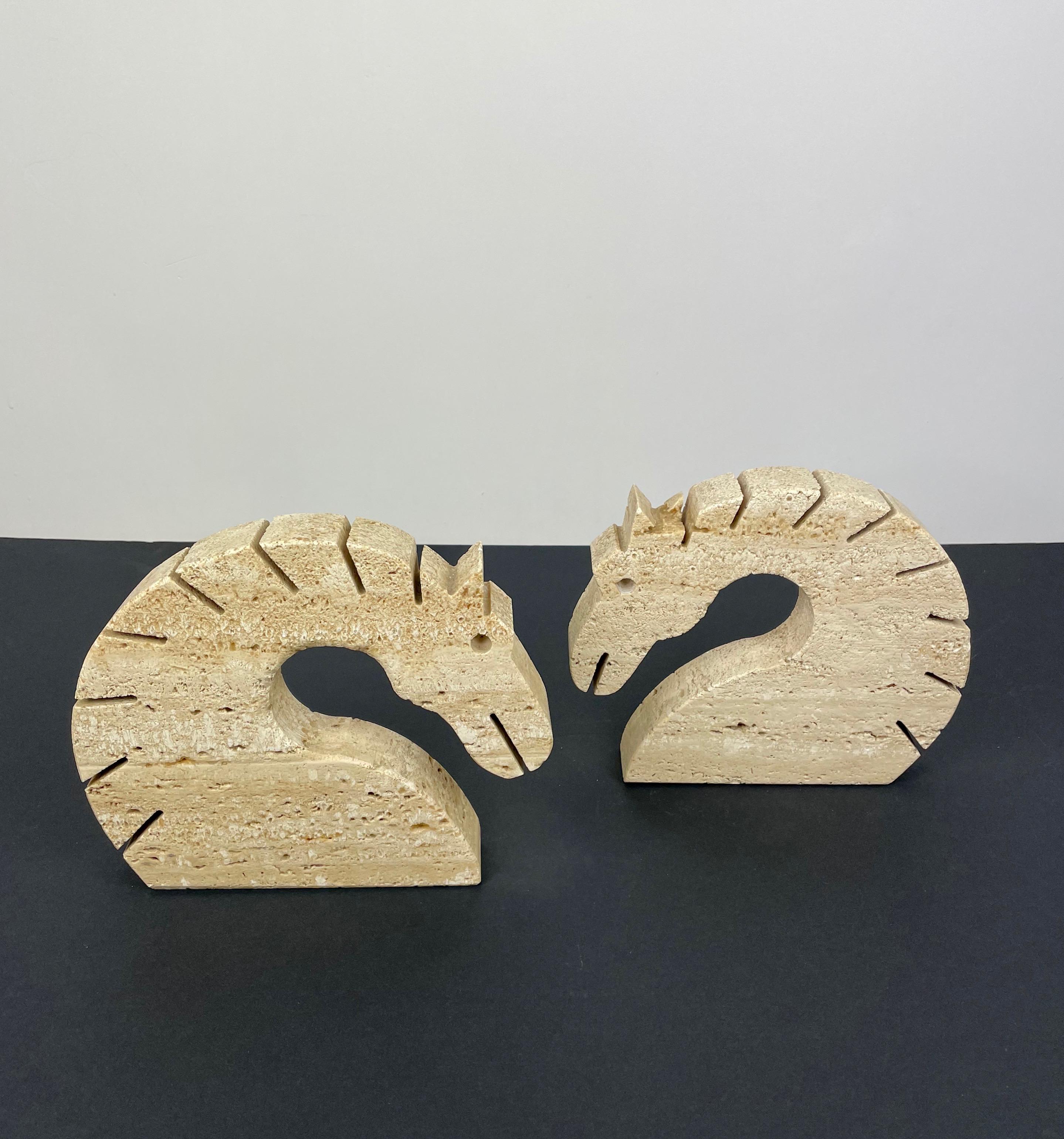 Late 20th Century Pair of Travertine Horse Bookends Letter Holder by Fratelli Mannelli Italy 1970s For Sale