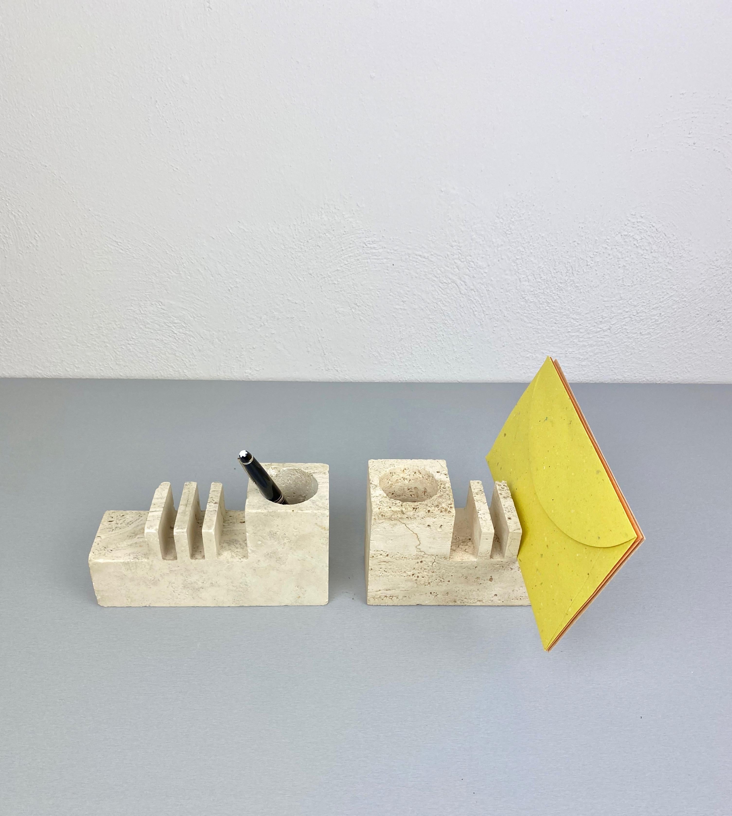Pair of Travertine Letter and Pen Holder by Fratelli Mannelli, Italy, 1970s In Good Condition For Sale In Rome, IT