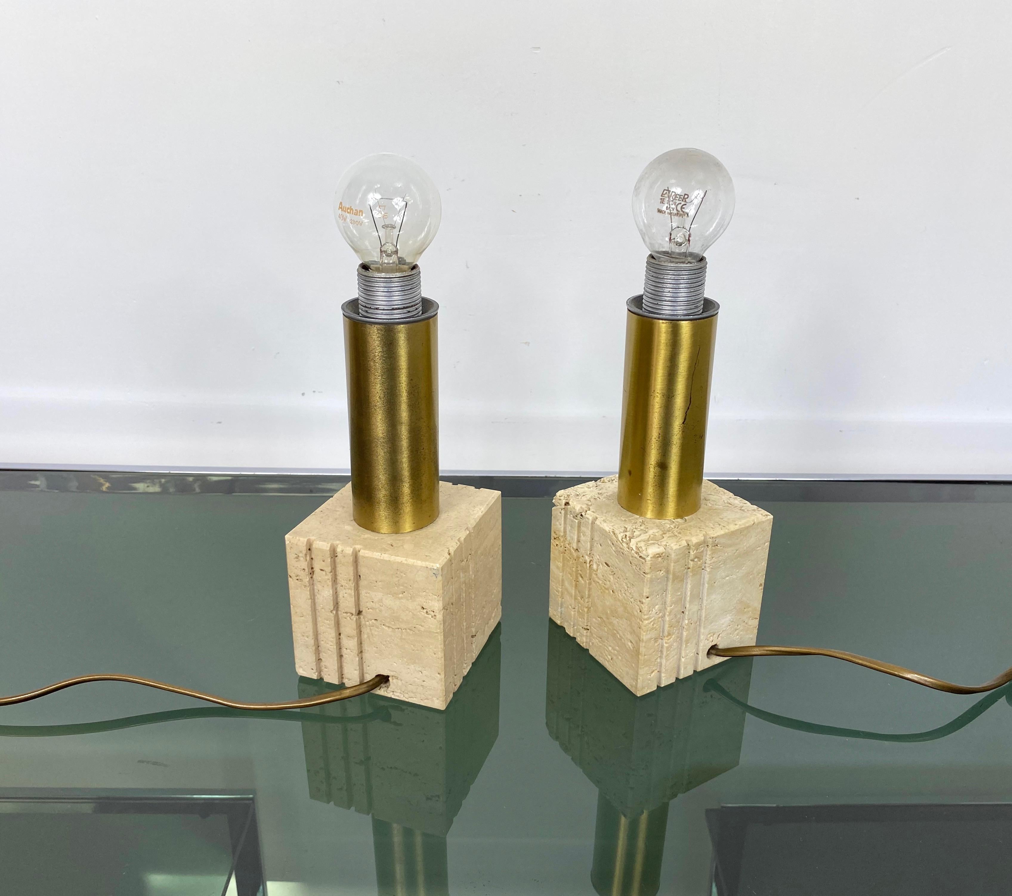 Pair of Travertine Marble and Brass Table Lamp by Fratelli Mannelli Italy 1970s For Sale 1
