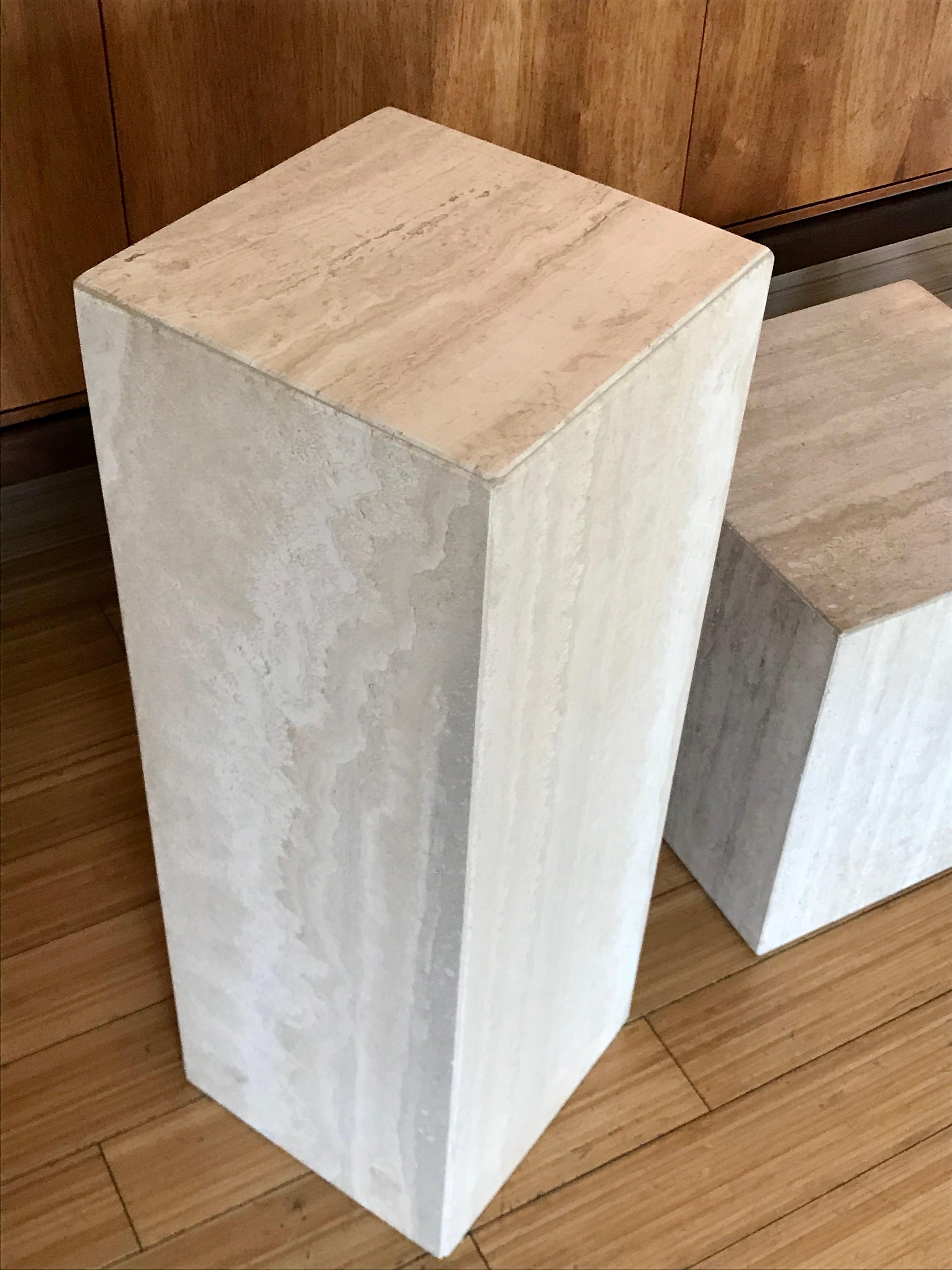 Pair of Travertine Marble Pedestal Tables, 1980's In Good Condition In Los Angeles, CA