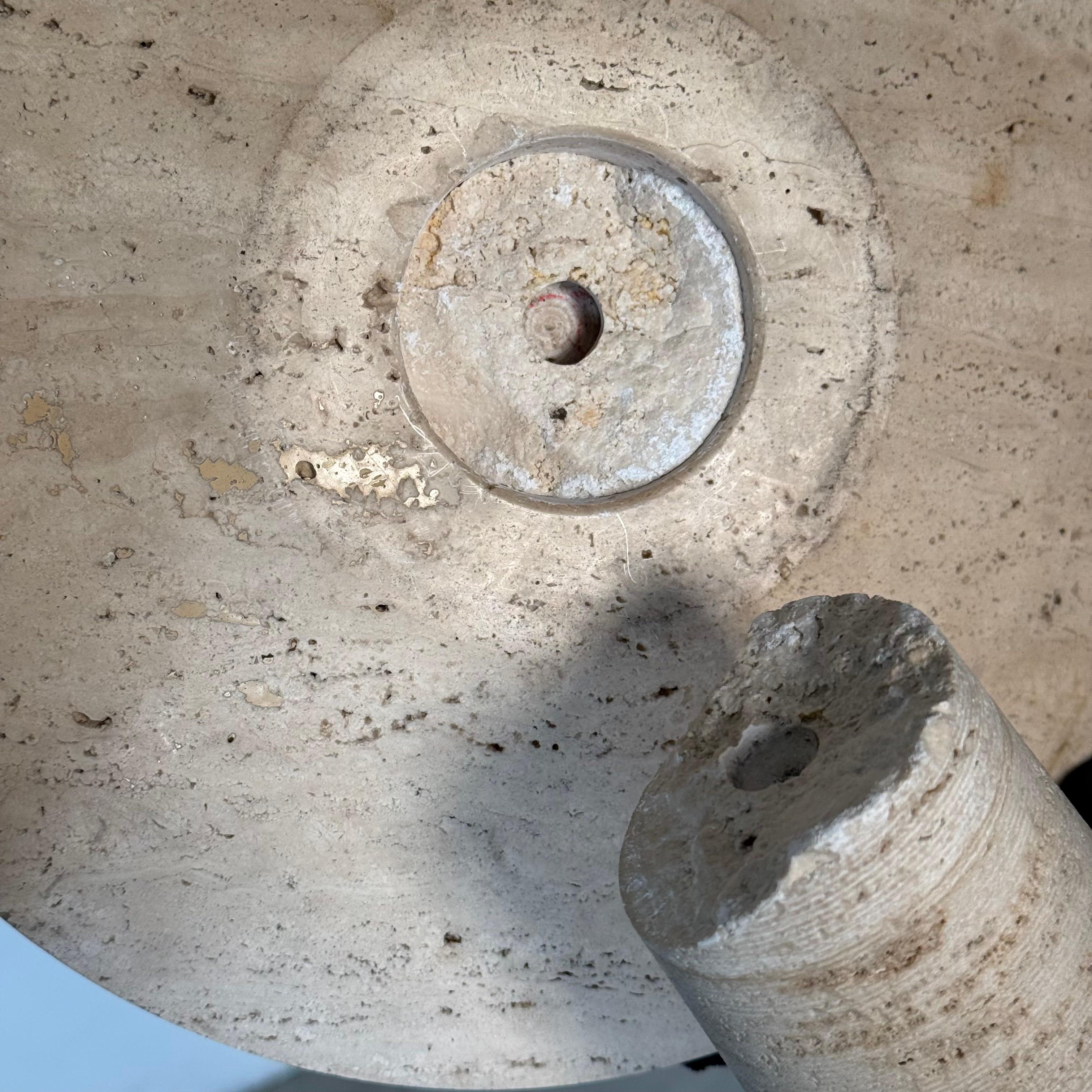 Paire de socles en travertin attribués à Angelo Mangiarotti pour Up & Up, années 1970 en vente 11