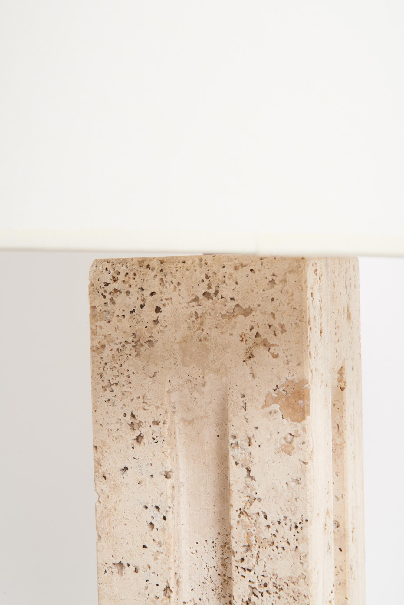Late 20th Century Pair of Travertine Table Lamps For Sale