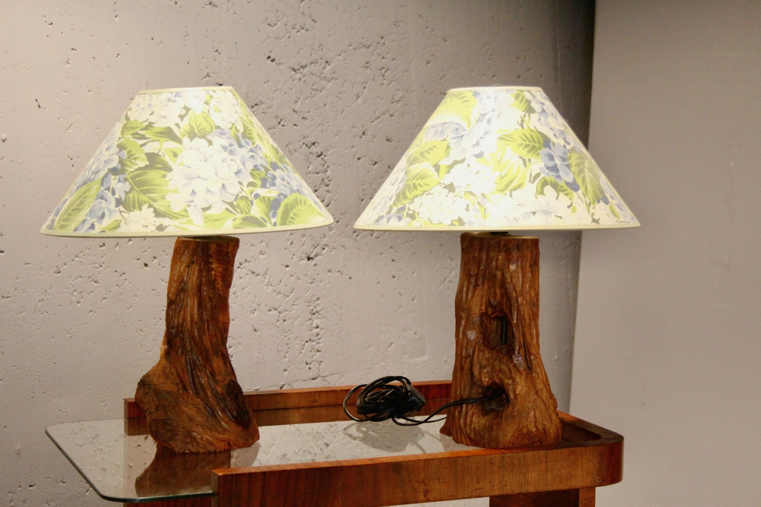 Paire de lampes de table décoratives en forme d'arbre Bon état - En vente à grand Lancy, CH
