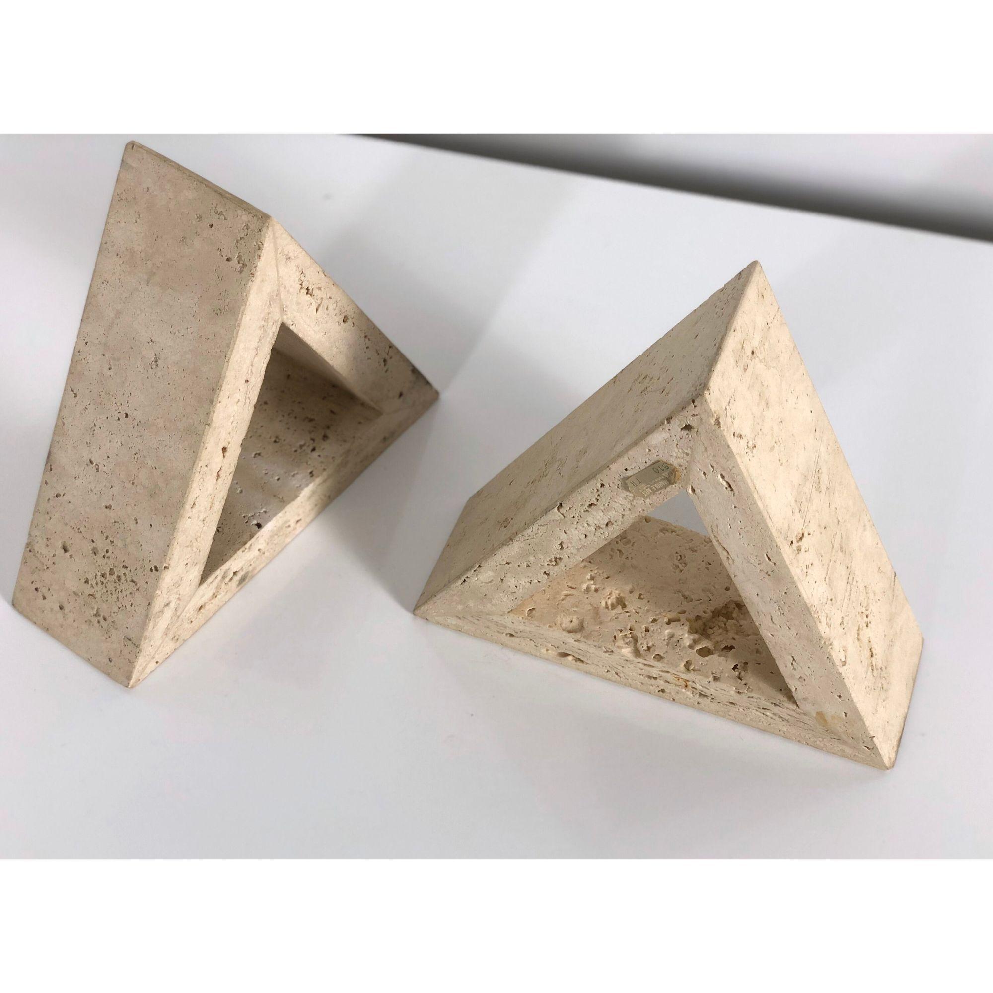 20th Century Pair of Triangle Travertine Bookends by Fratelli Mannelli, 1960s For Sale