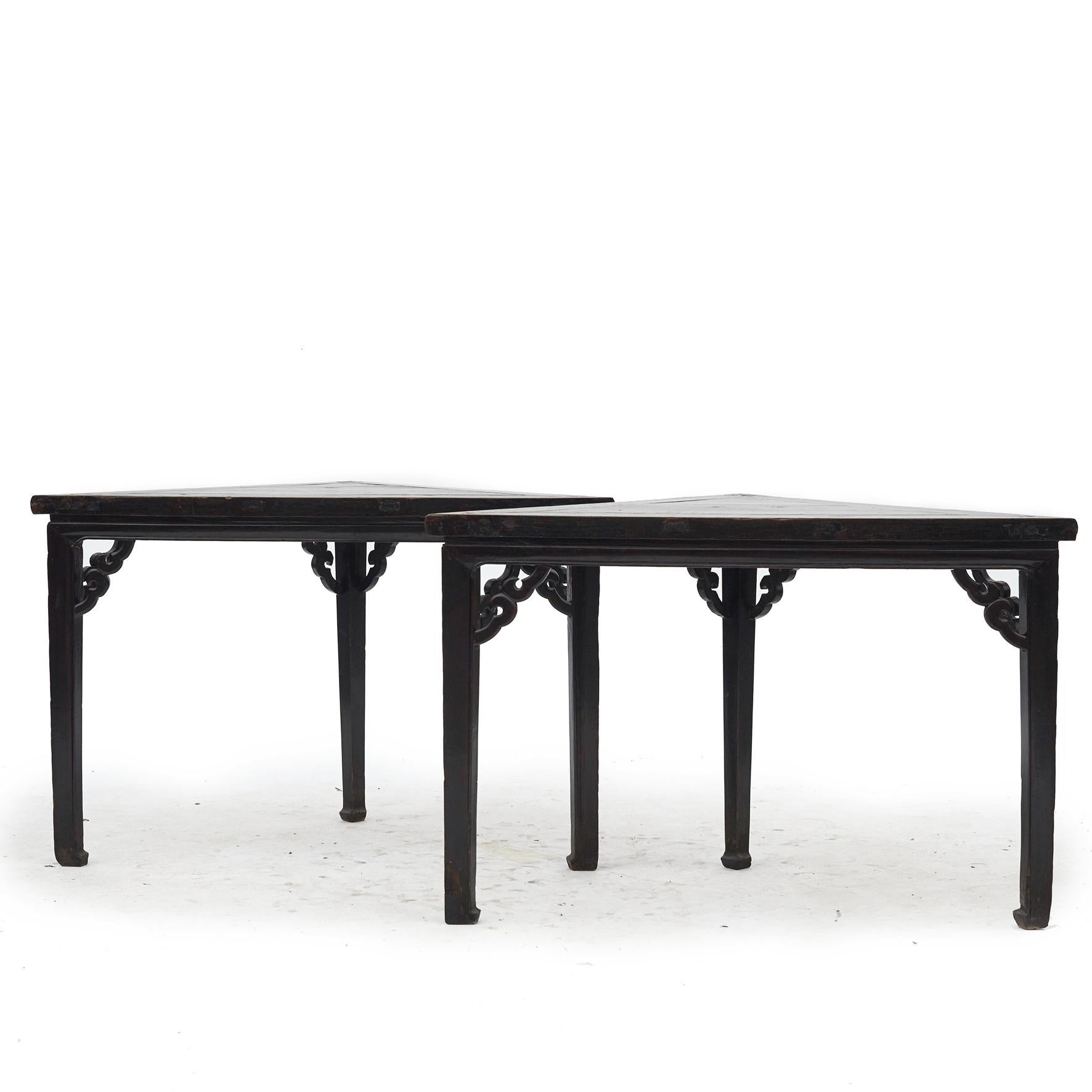 Chinese Antique Pair of triangular console tables For Sale