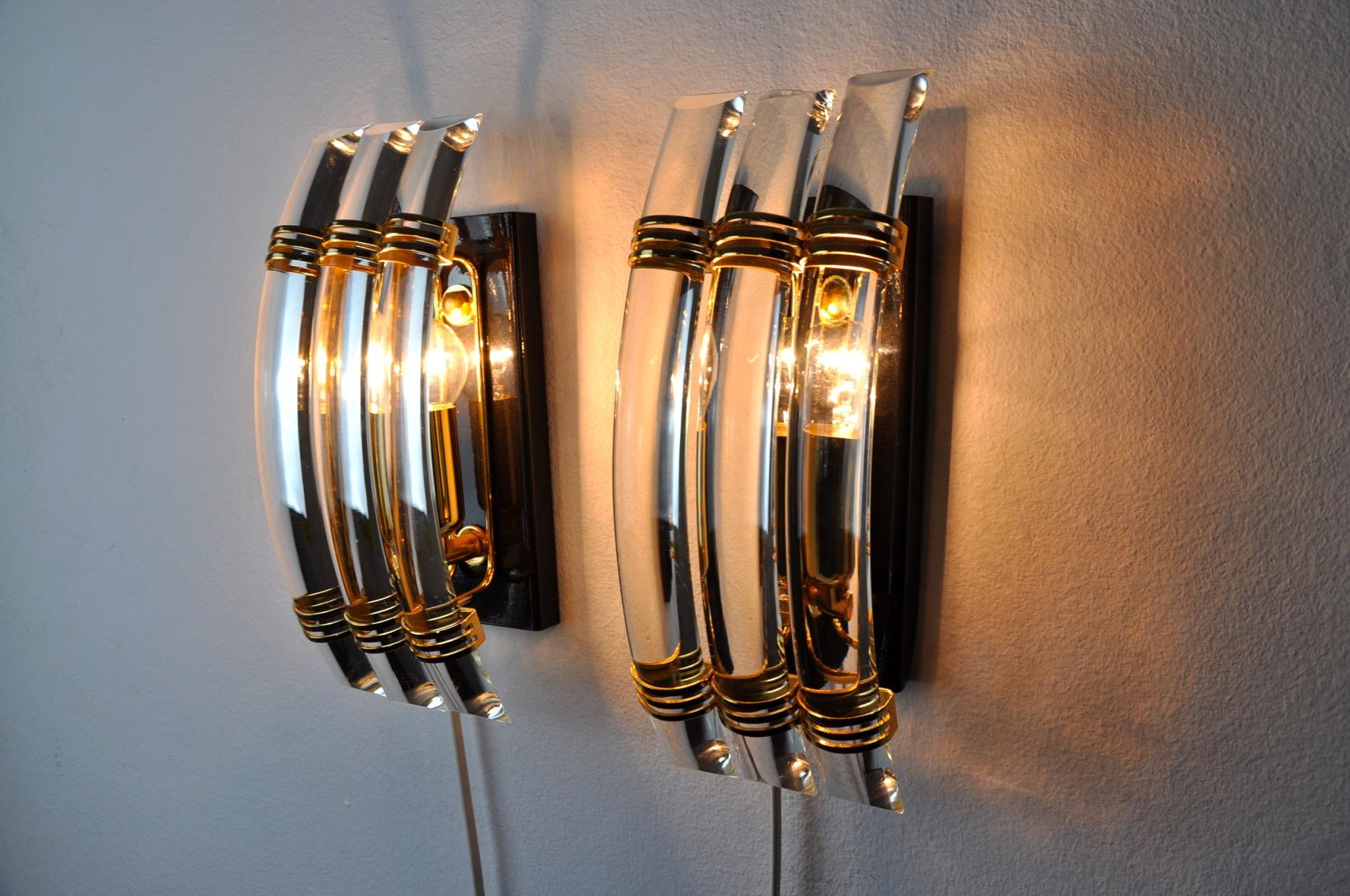 Late 20th Century Pair of Triedi Murano Sconces, Italy, 1970 For Sale