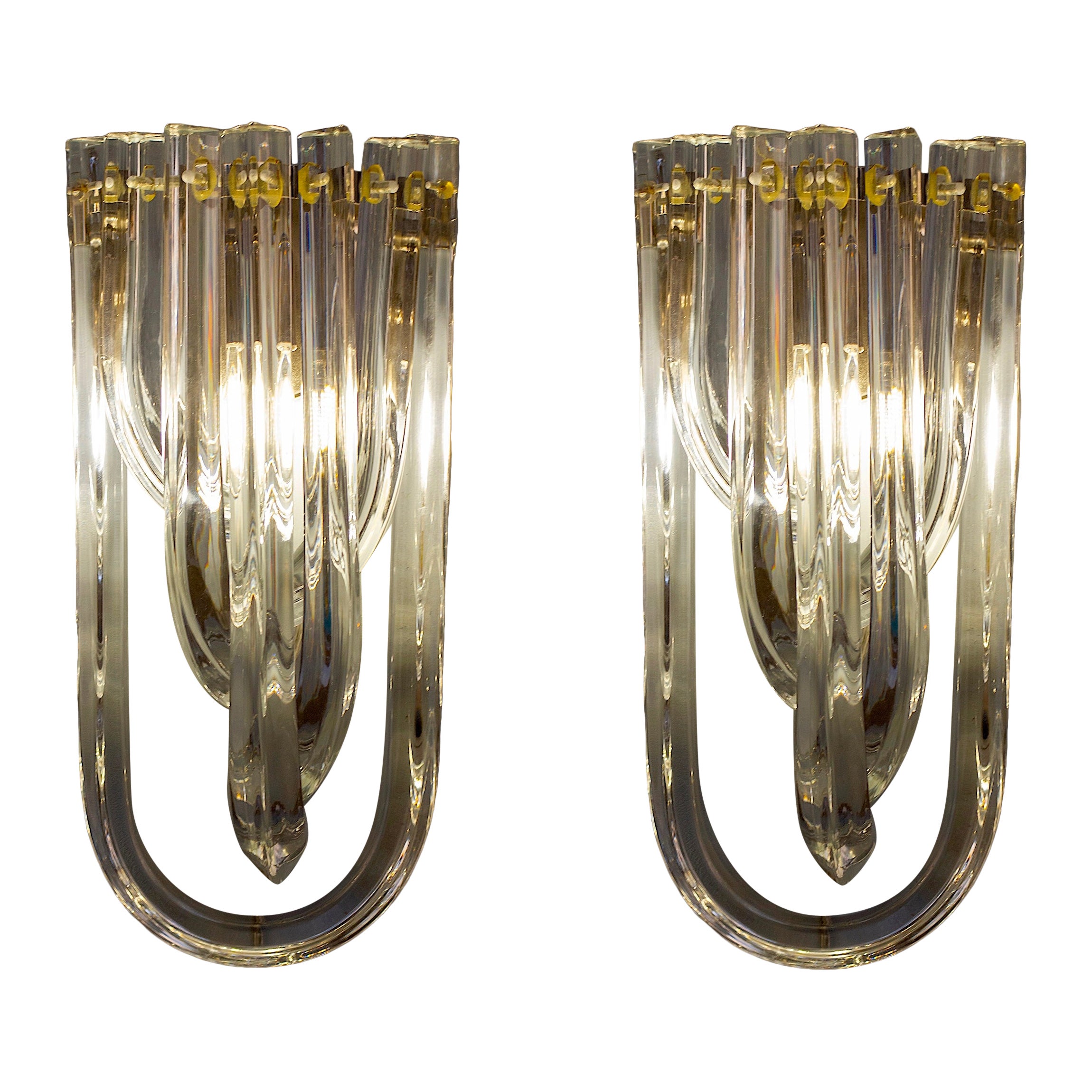 Pair of Triedri Curvati Murano Glass Sconces 1970' For Sale