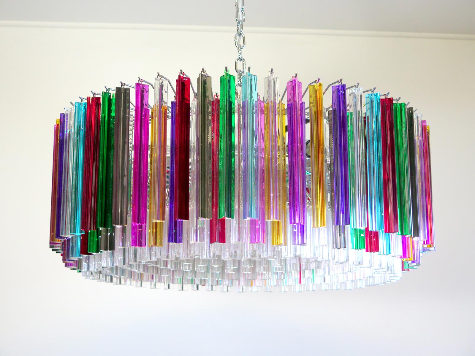 Mehrfarbige Triedri-Kronleuchter aus italienischem Glas im Venini-Stil, Murano, 1995, Paar im Angebot 8
