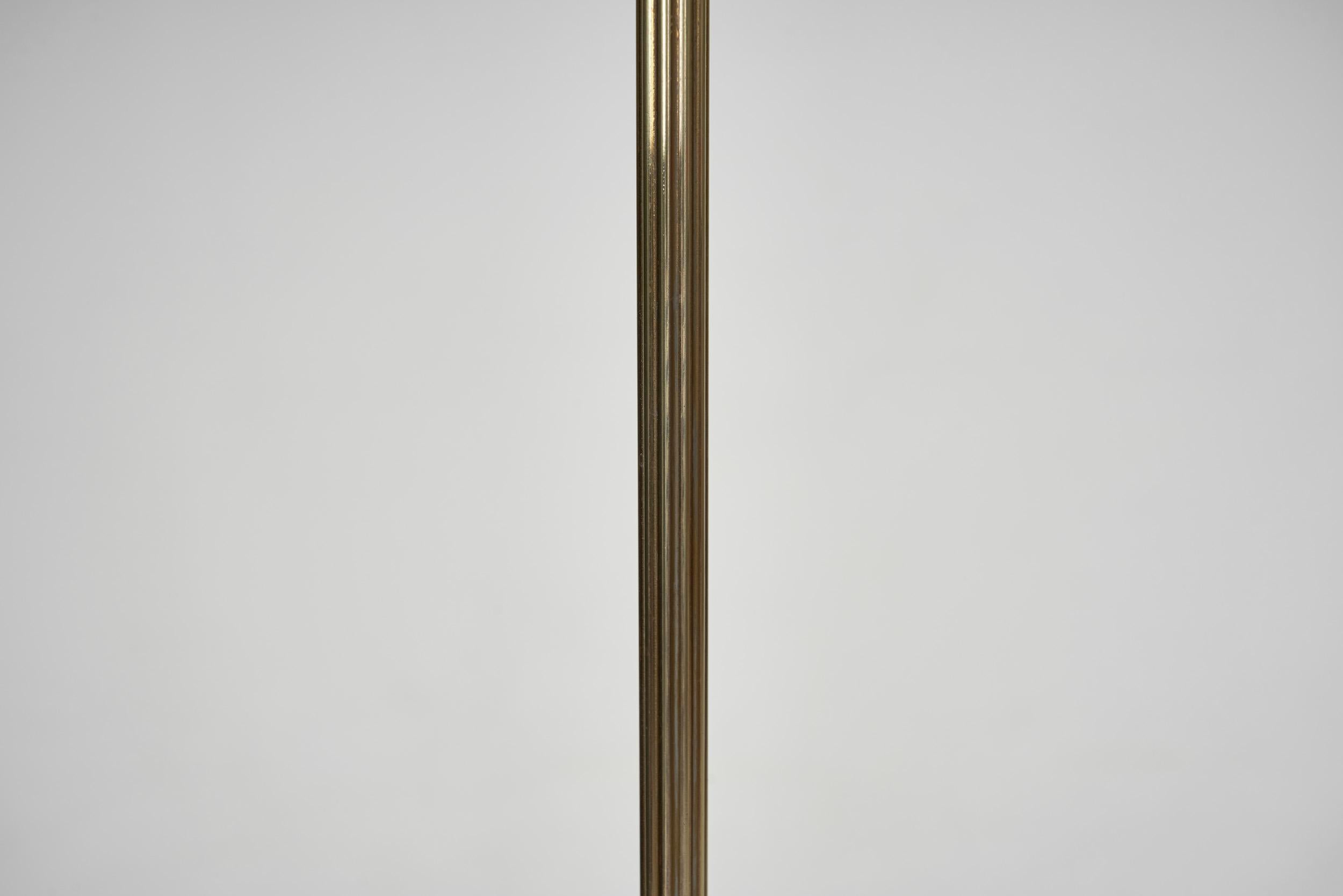 Coppia di lampade da terra a treppiede di Svend Aage Holm Sørensen (Attr.), Danimarca 1960 ca. in vendita 5