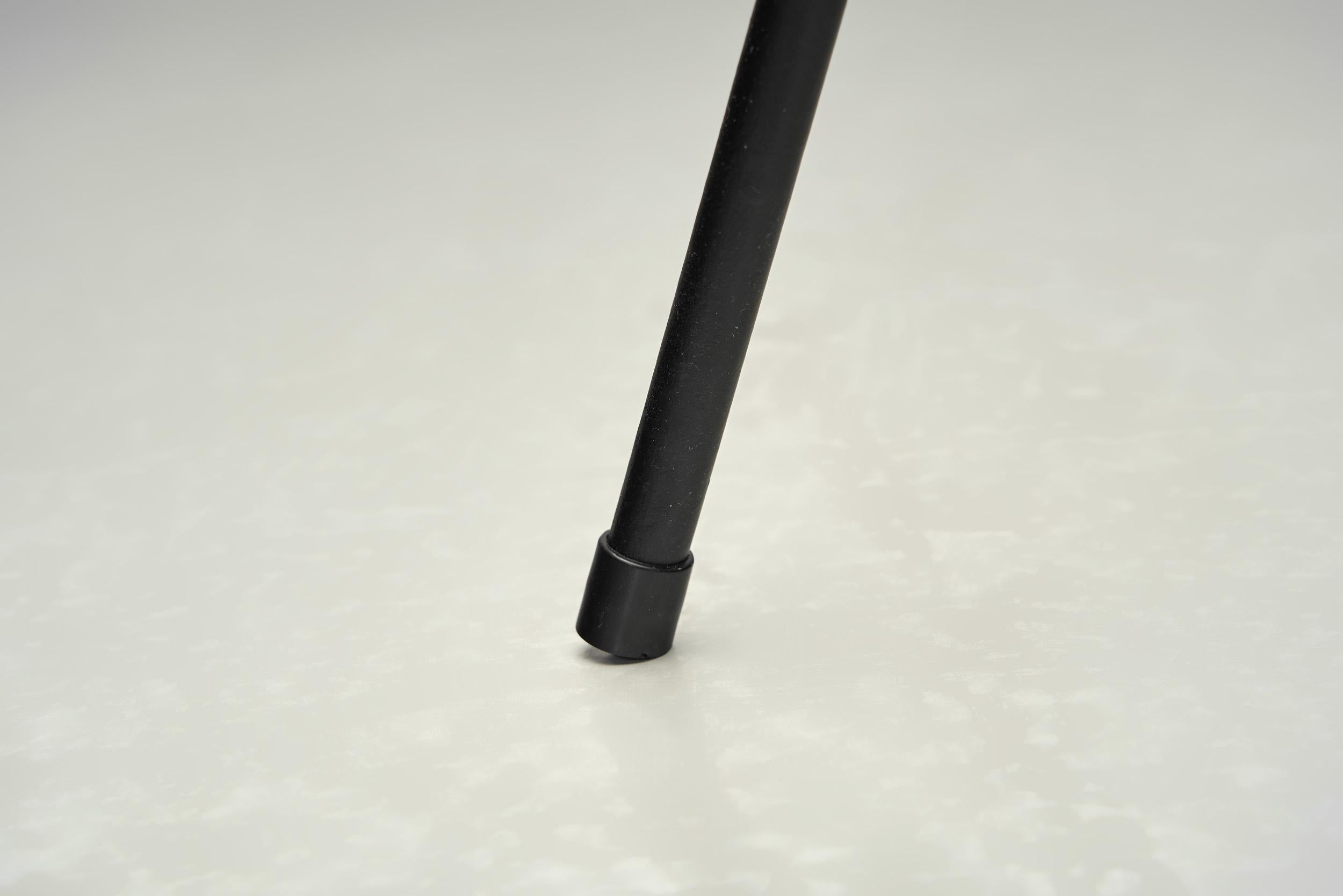 Coppia di lampade da terra a treppiede di Svend Aage Holm Sørensen (Attr.), Danimarca 1960 ca. in vendita 11