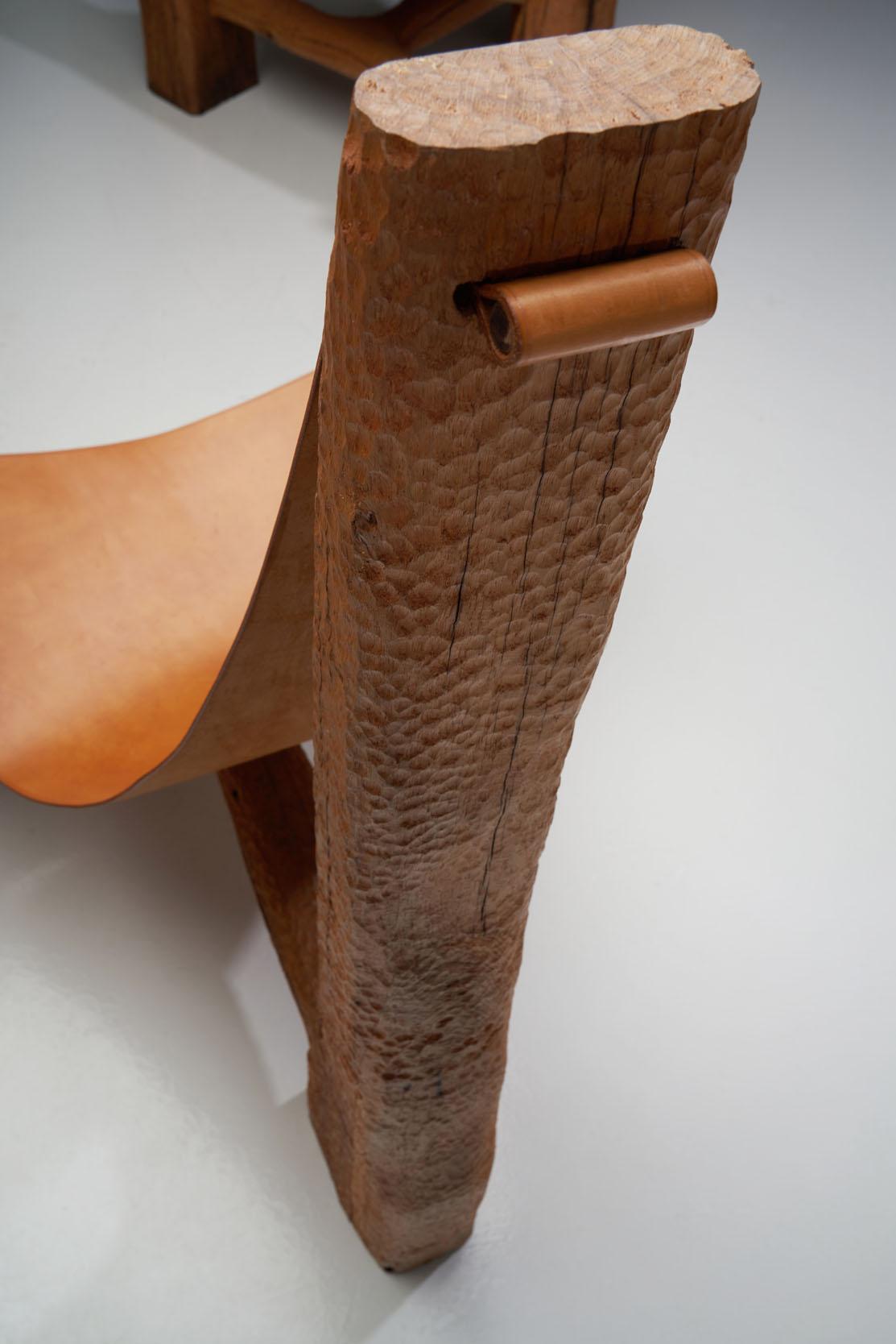 Paire de chaises longues à trois pieds par Pavel Novak, Tchécoslovaquie, années 1980  en vente 3