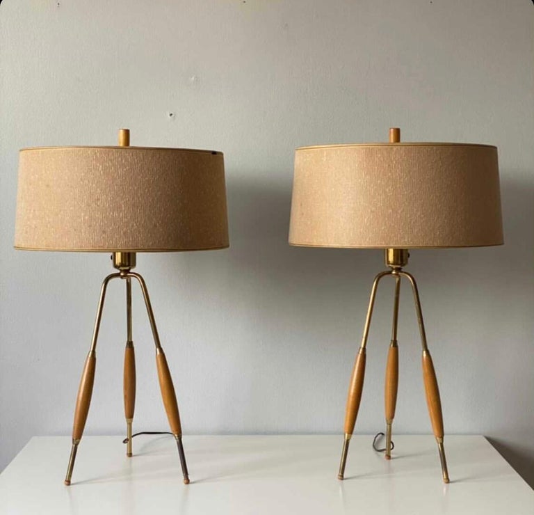 Pair of Mid Century Modern Tripod Table Lamps by Gerald Thurston for
