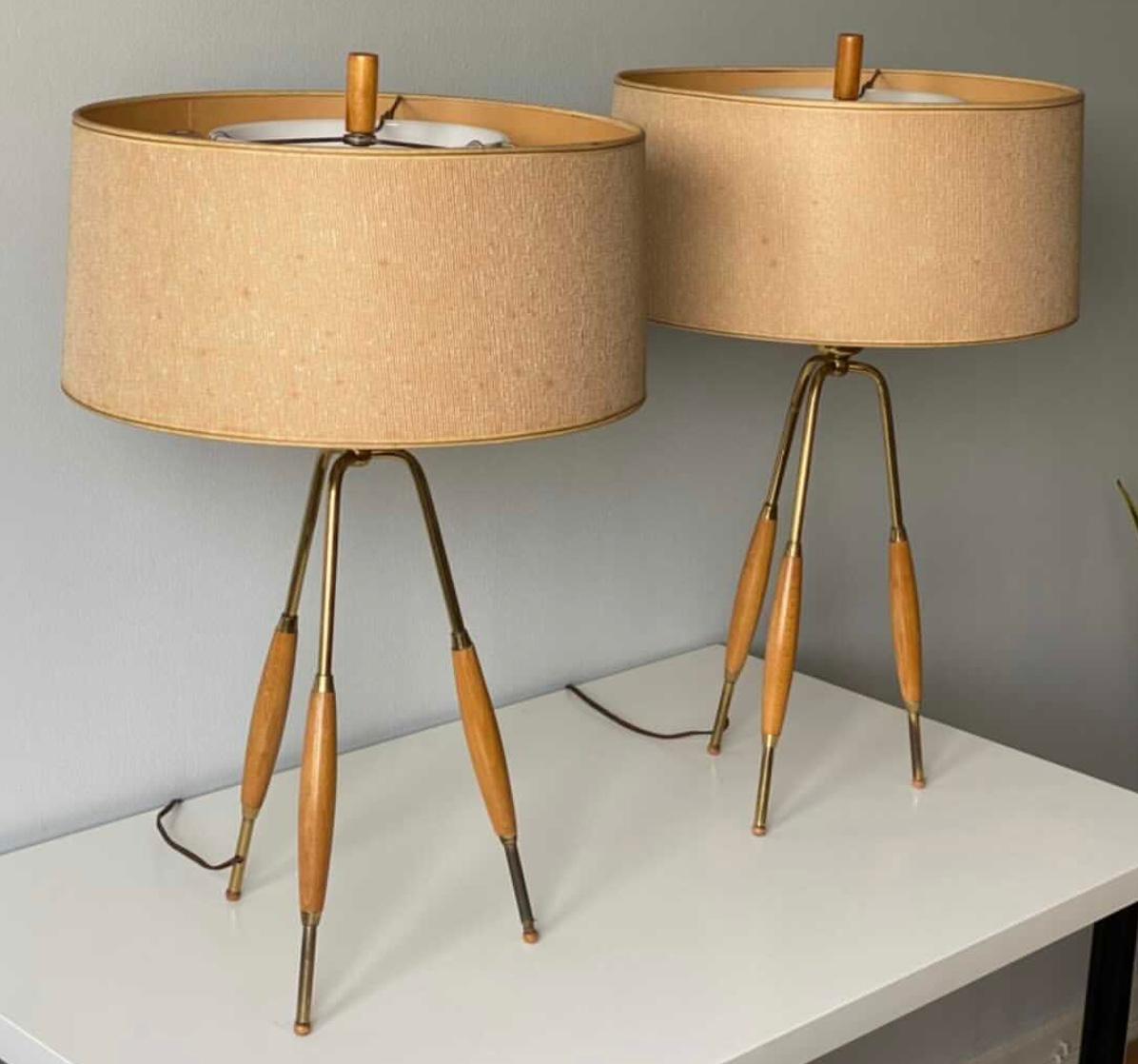 Brass Pair of Mid Century Modern Tripod Table Lamps by Gerald Thurston for Lightolier 