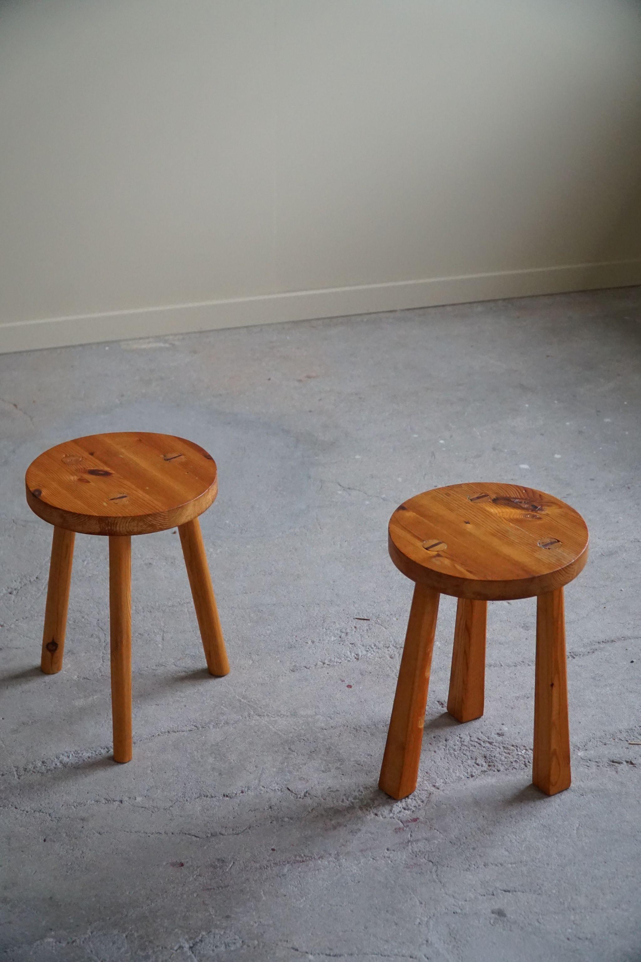 Pair of Tripod Stools in Pine, by Swedish Cabinetmaker, Mid Century, Ca 1960s For Sale 6