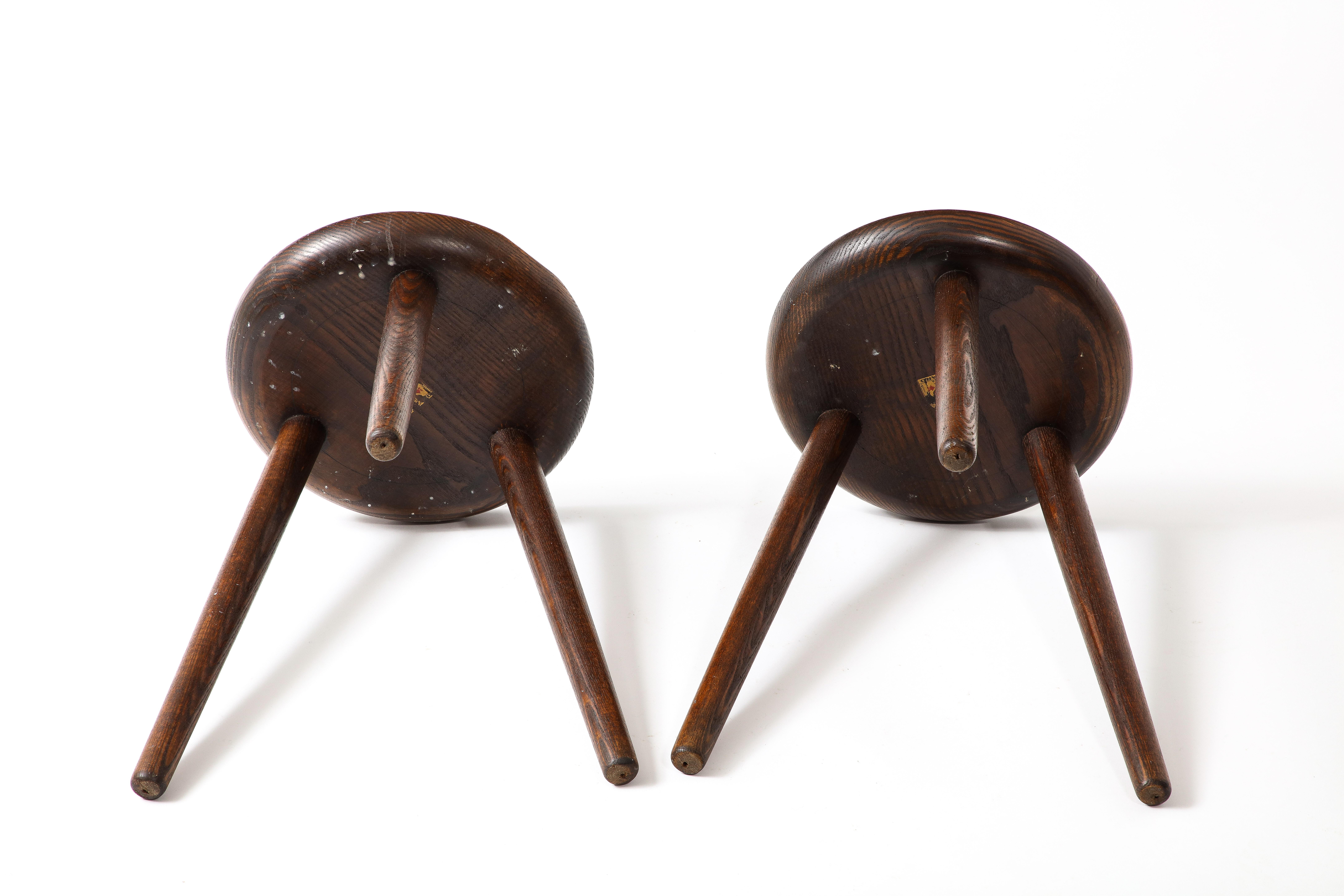 Pair of Tripod Stools in the Manner of Perriand, France 1950s For Sale 3