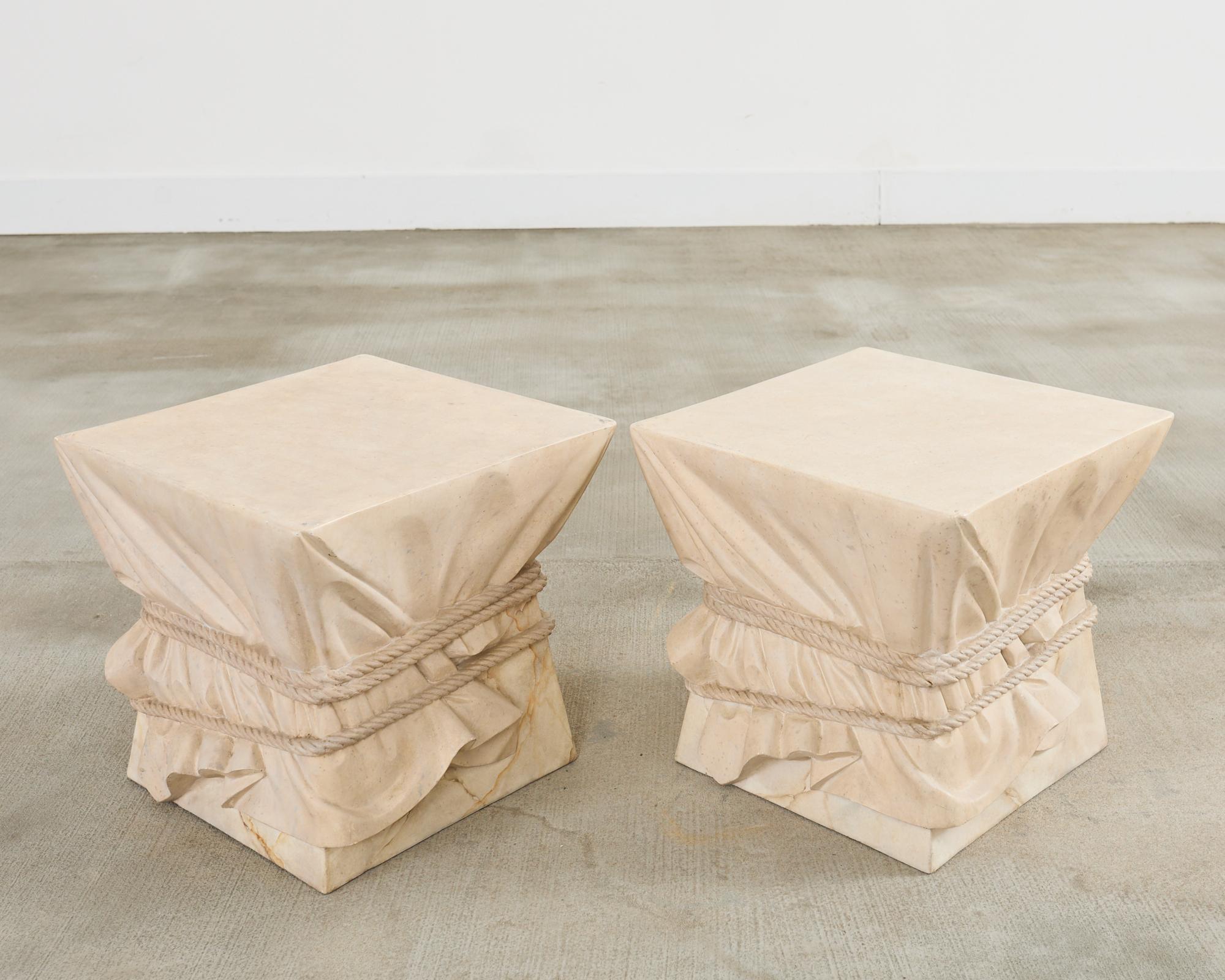 Paire de tables à boire en trompe l'Oeil d'après I John Dickinson en vente 5