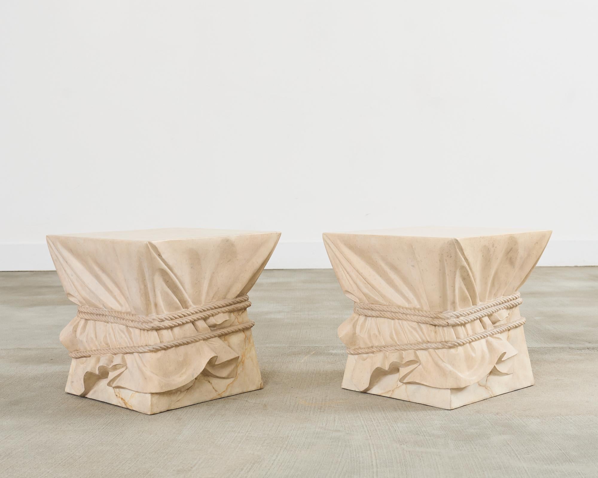 Paire de tables à boire en trompe l'Oeil d'après I John Dickinson en vente 1