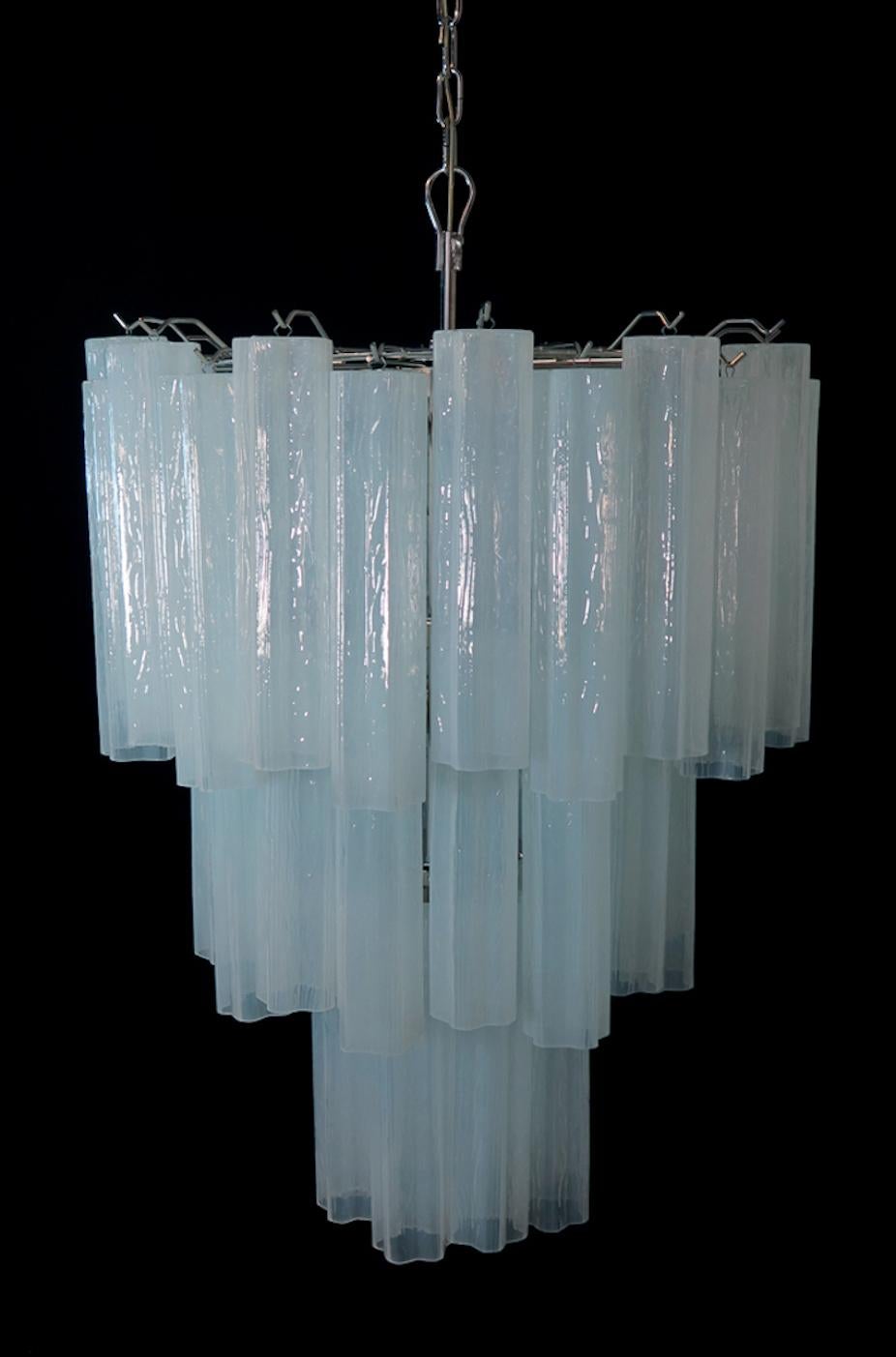Pair of 48 Tronchi Chandeliers in Toni Zuccheri Style for Venini, Murano For Sale 2