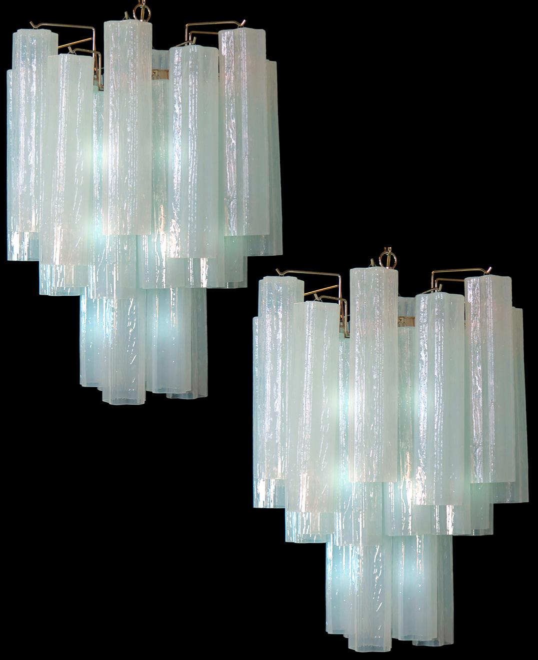 Pair of 30 Tronchi Chandeliers in Toni Zuccheri Style for Venini, Murano For Sale 3