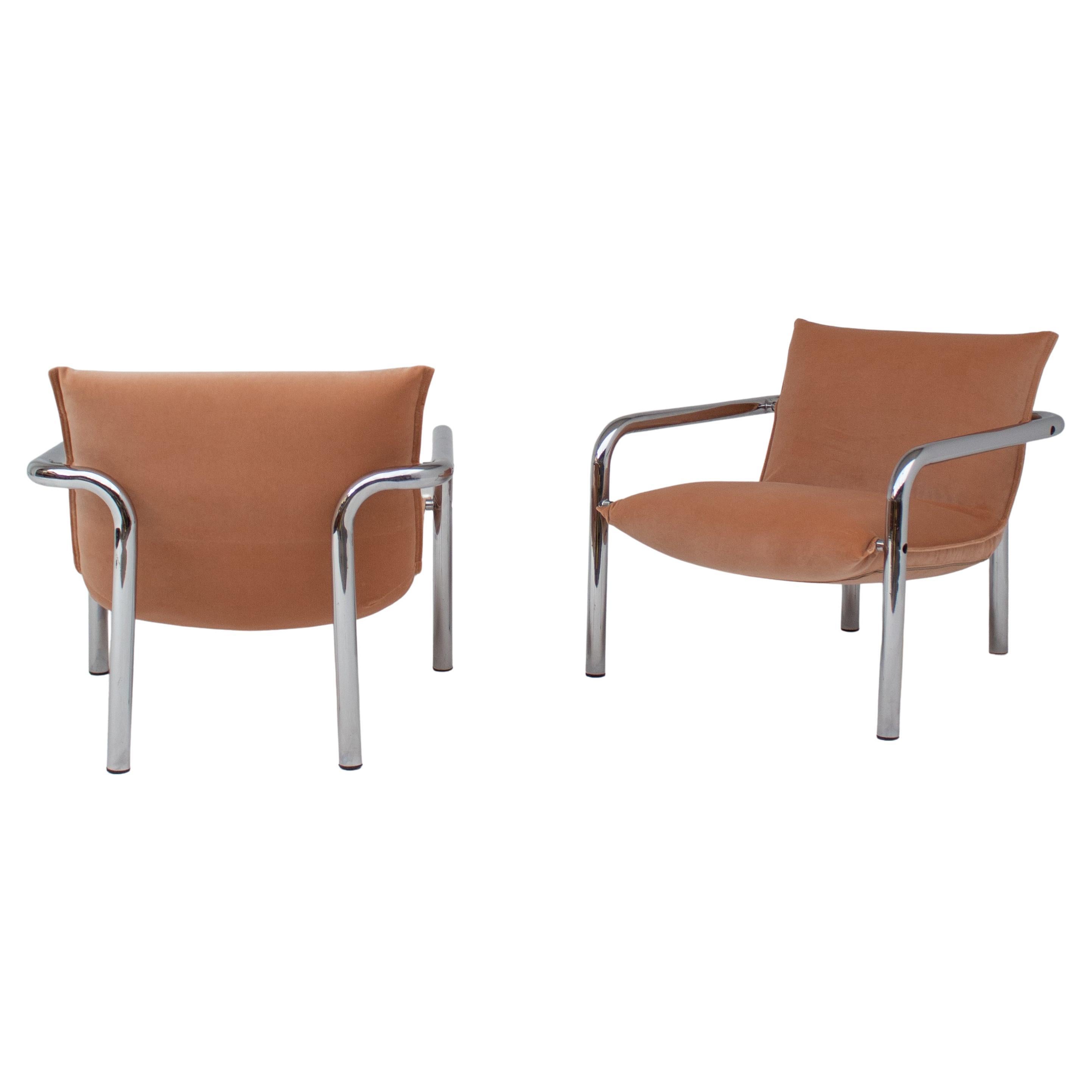Pair of Tubular Chairs in Salmon Velvet im Angebot
