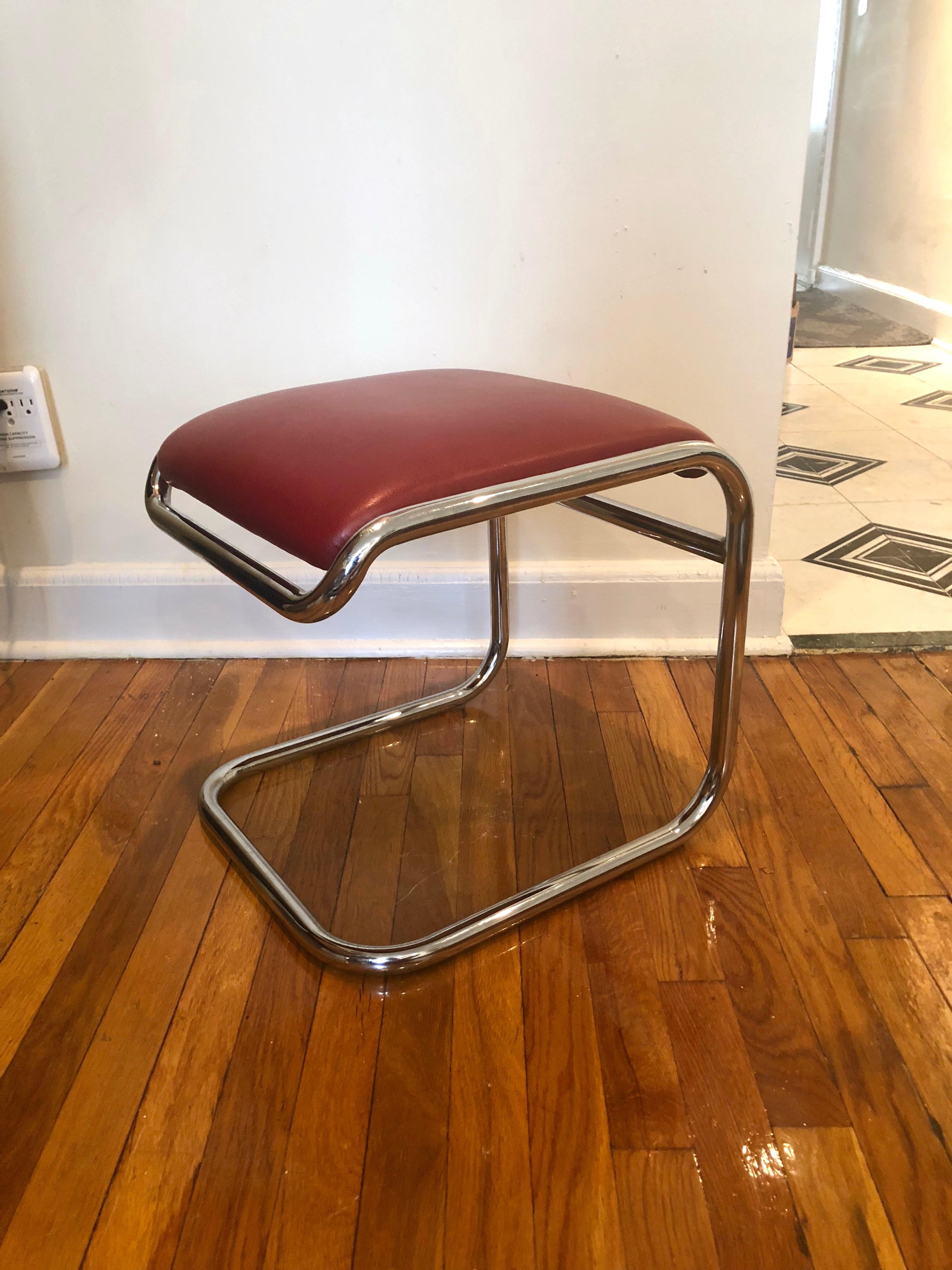 Pair of Tubular Chrome Footstools, USA Circa 1975 In Good Condition In Jersey City, NJ