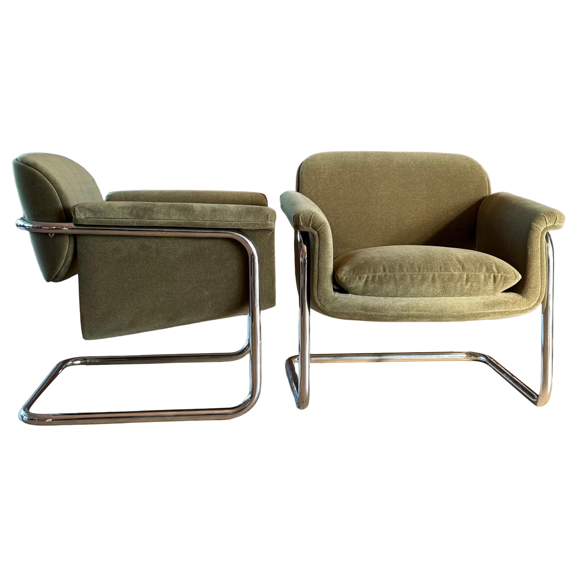 Pair of chrome lounge chairs by Thonet, mid 20th century