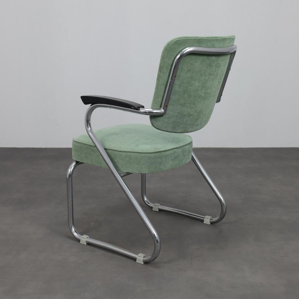 Mid-20th Century Pair of Tubular Steel Armchairs by Paul Schuitema for Fana Metal Netherlands 50s For Sale