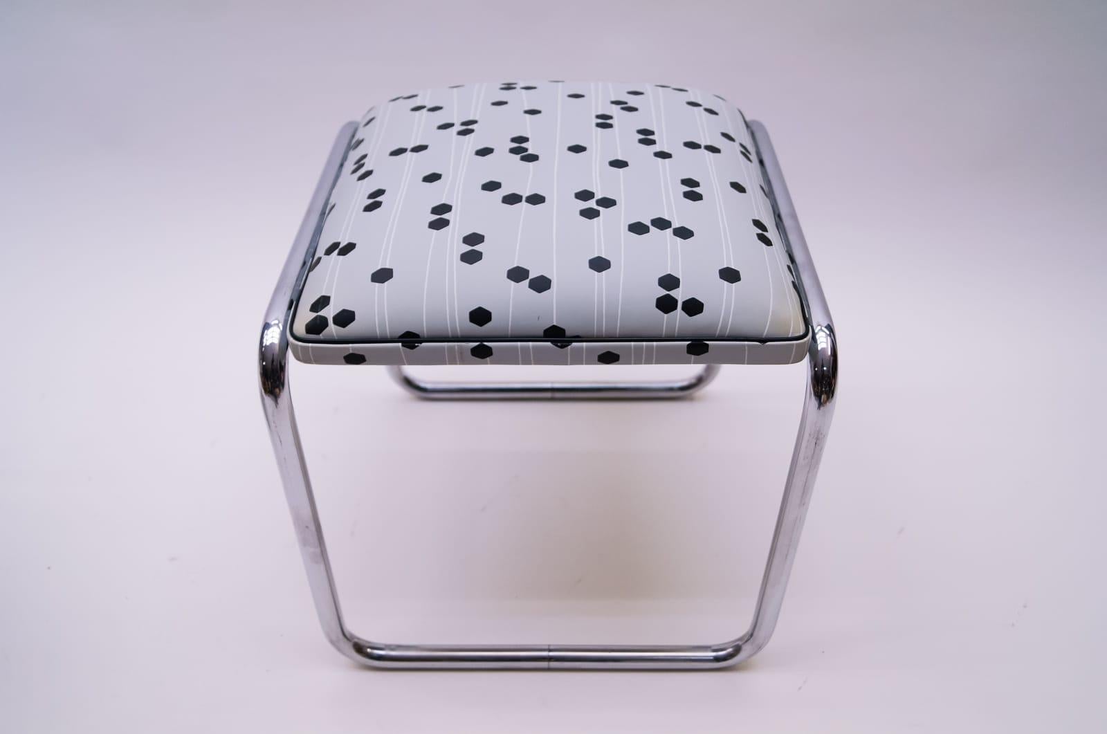 Pair of Tubular Steel Bauhaus Stools with Graphic Patterns, 1940s, Germany 3