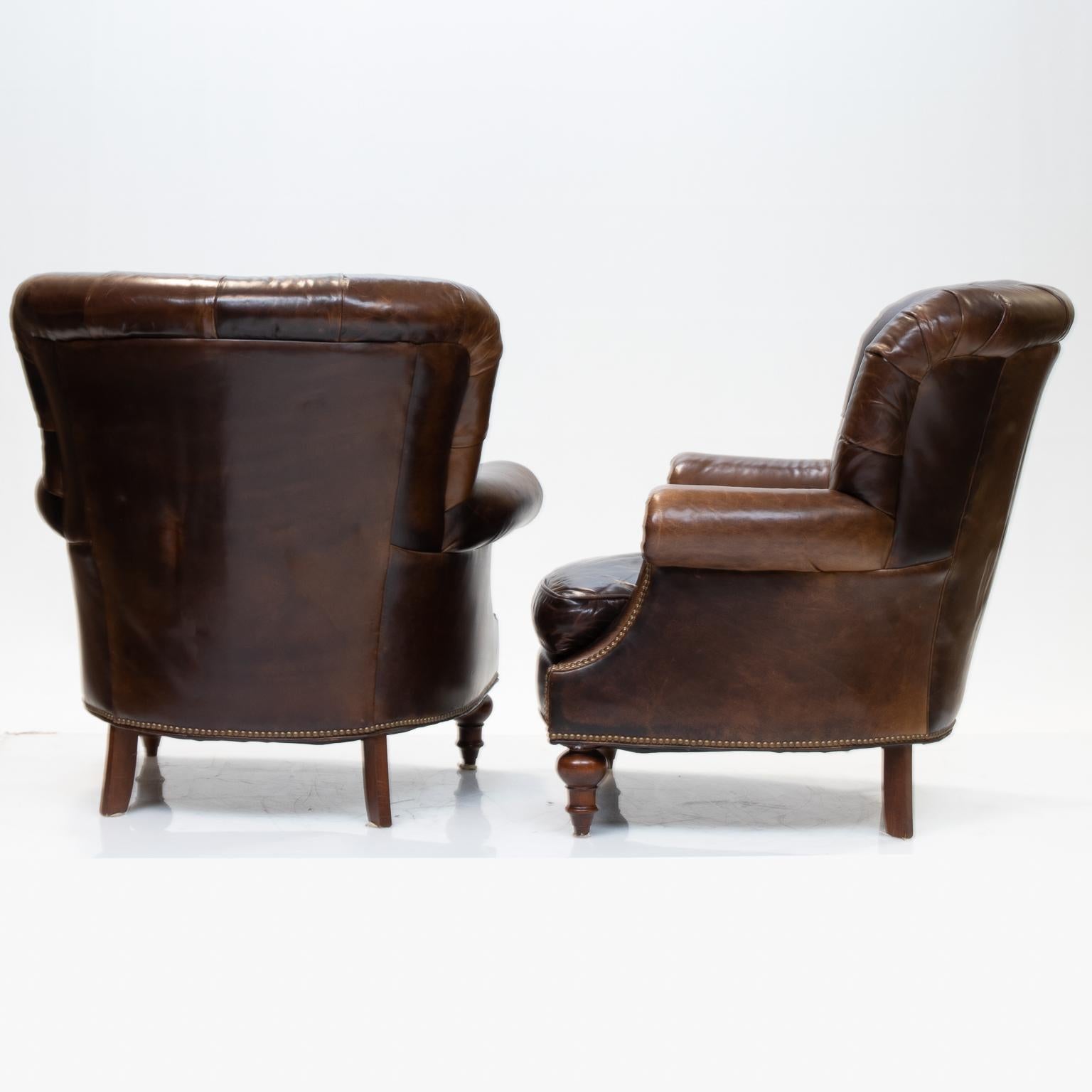 Pair of Tufted Back Leather Club Chairs In Good Condition In Hixson, TN