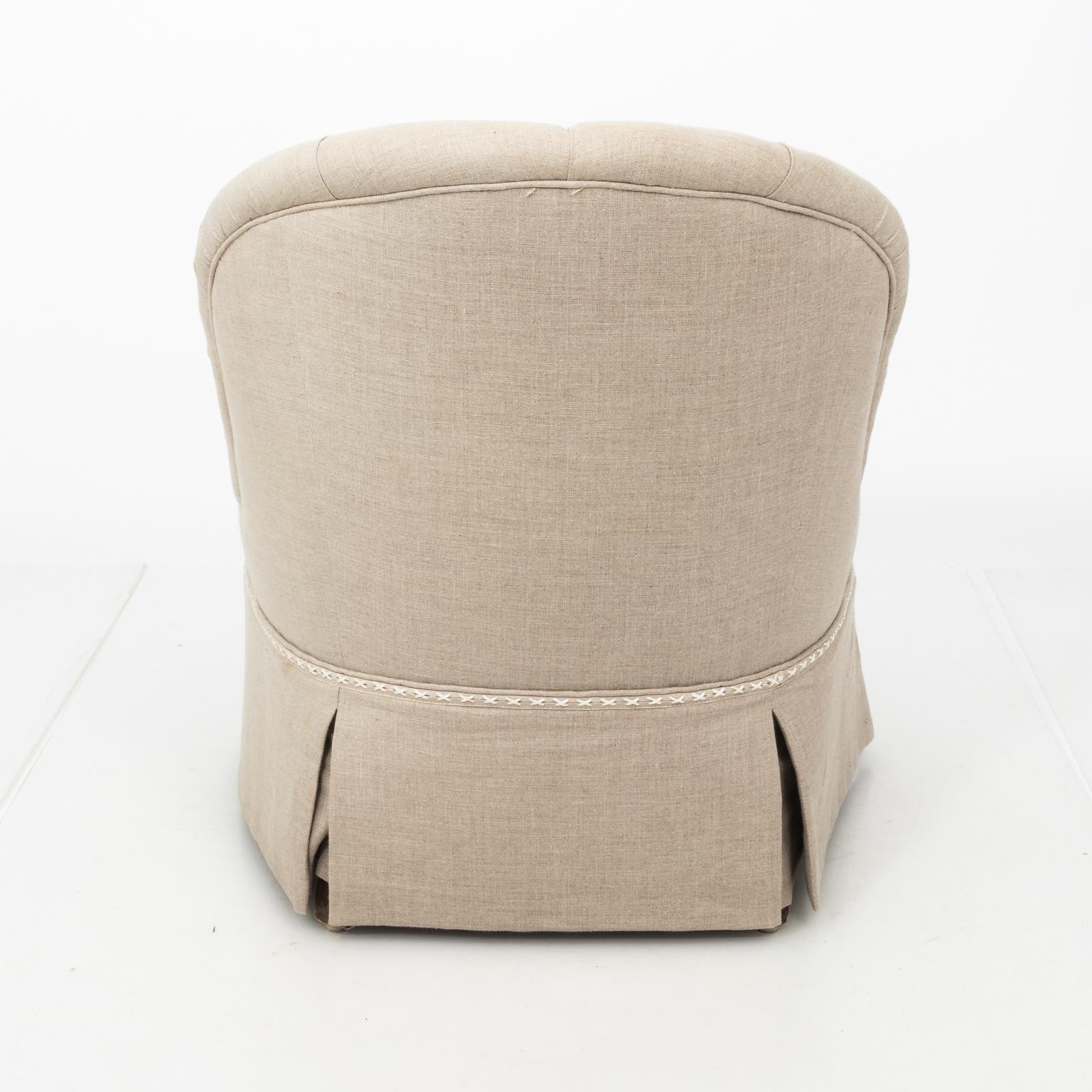 Pair of Tufted Linen Slipper Chairs (20. Jahrhundert)