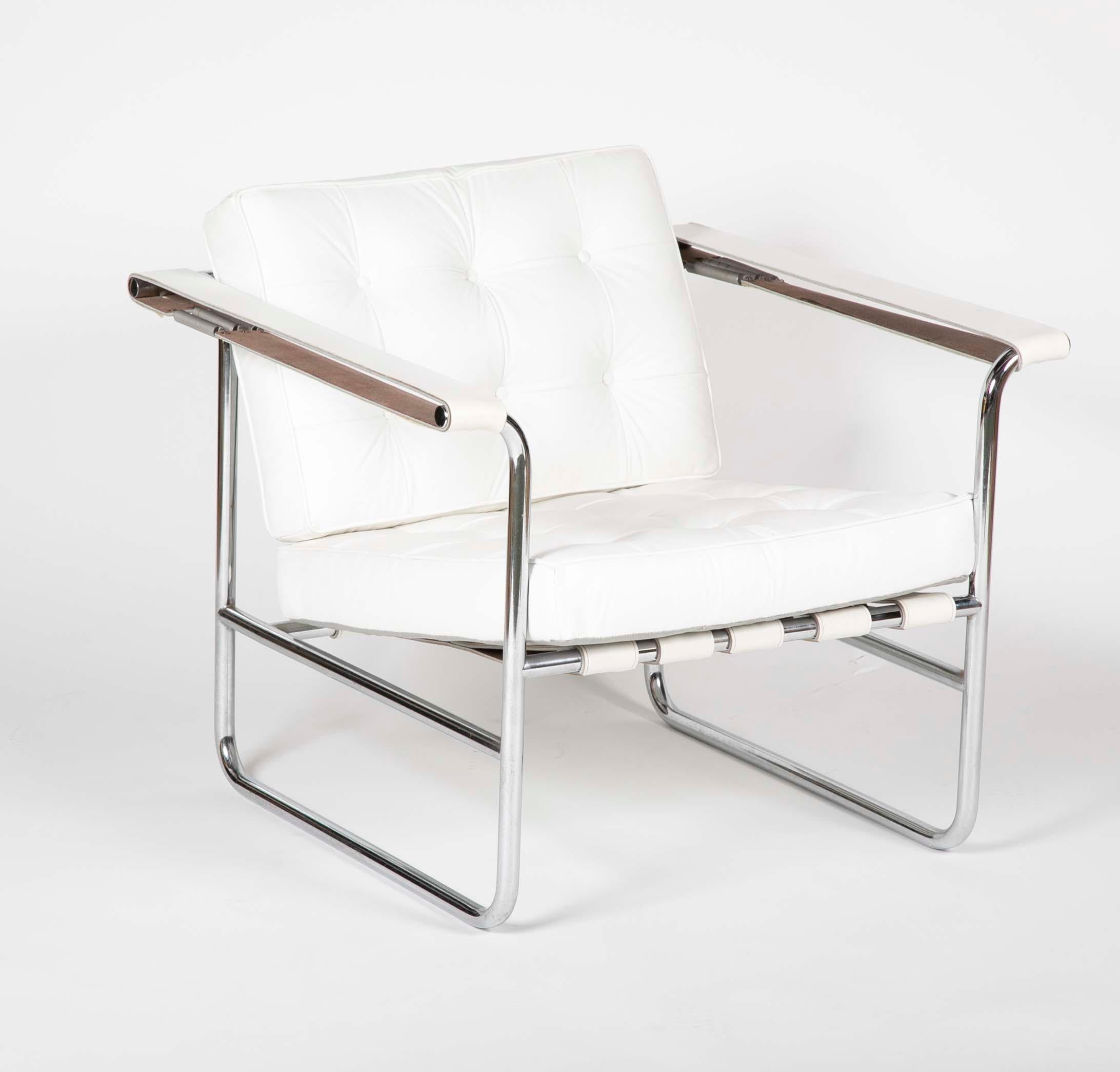tufted white chair