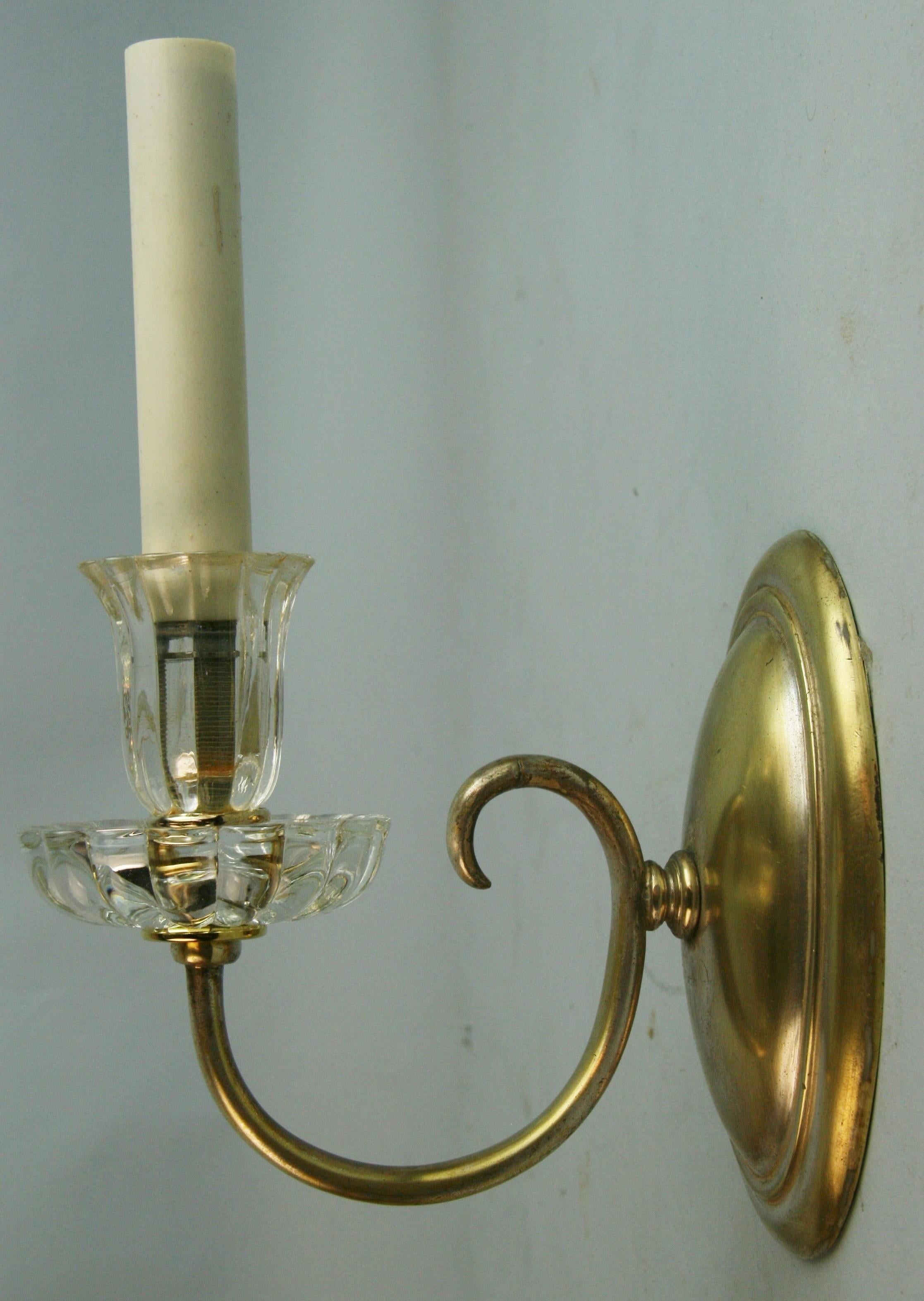 Pair of Tulip Crystal and Brass Sconces For Sale 1